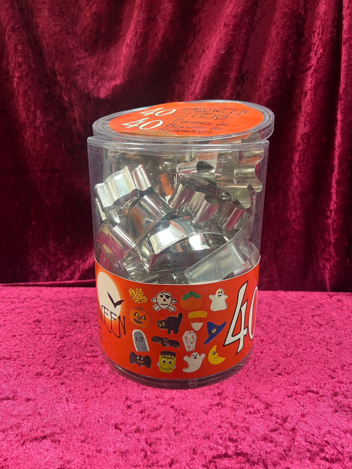 Vintage Halloween - 40 Spooky Cookie Cutters - Michael's