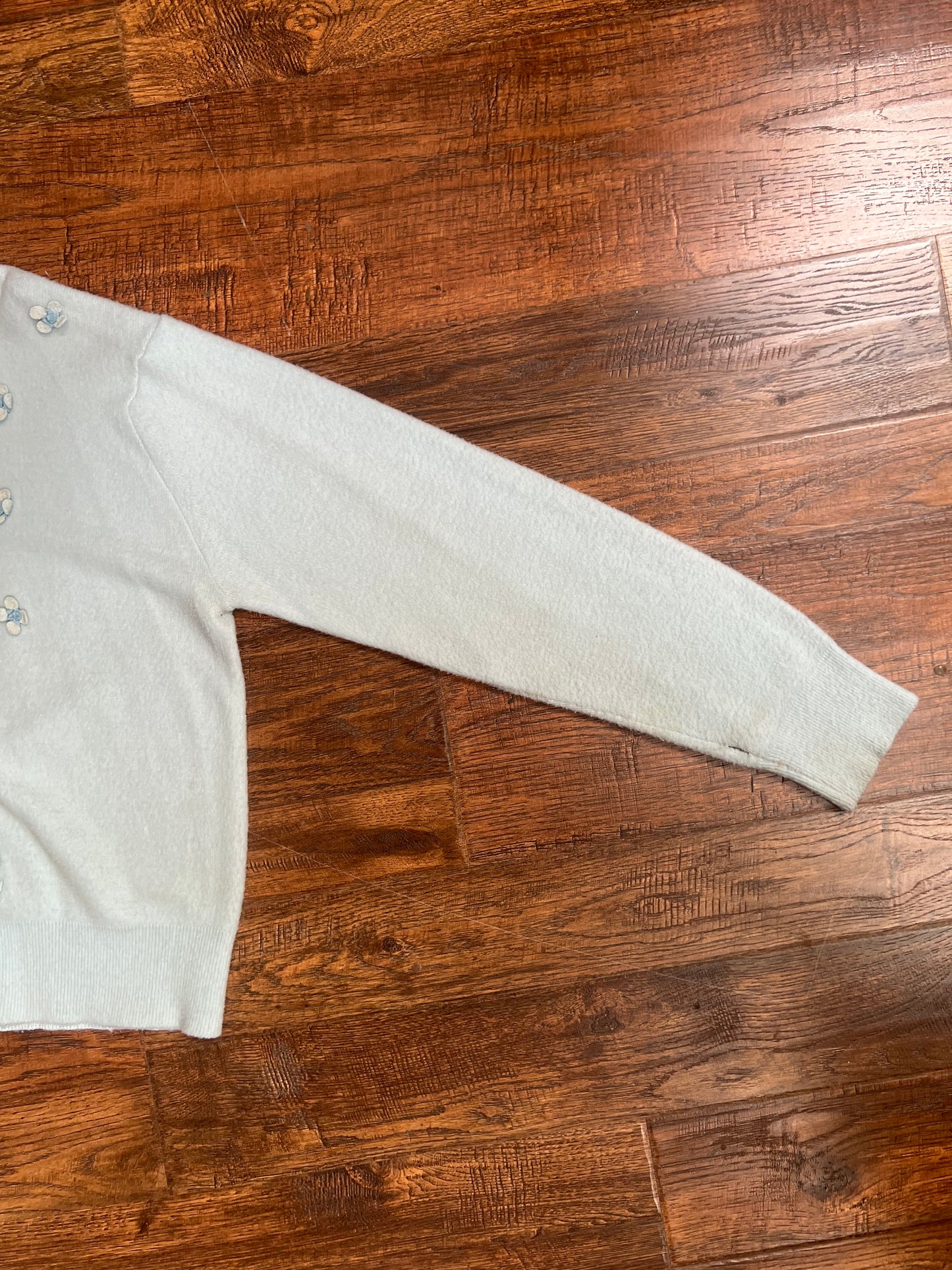 Vintage Clothing - Button Up Cardigan - Baby Blue with Embroidered Flowers - Helen Harper - Medium