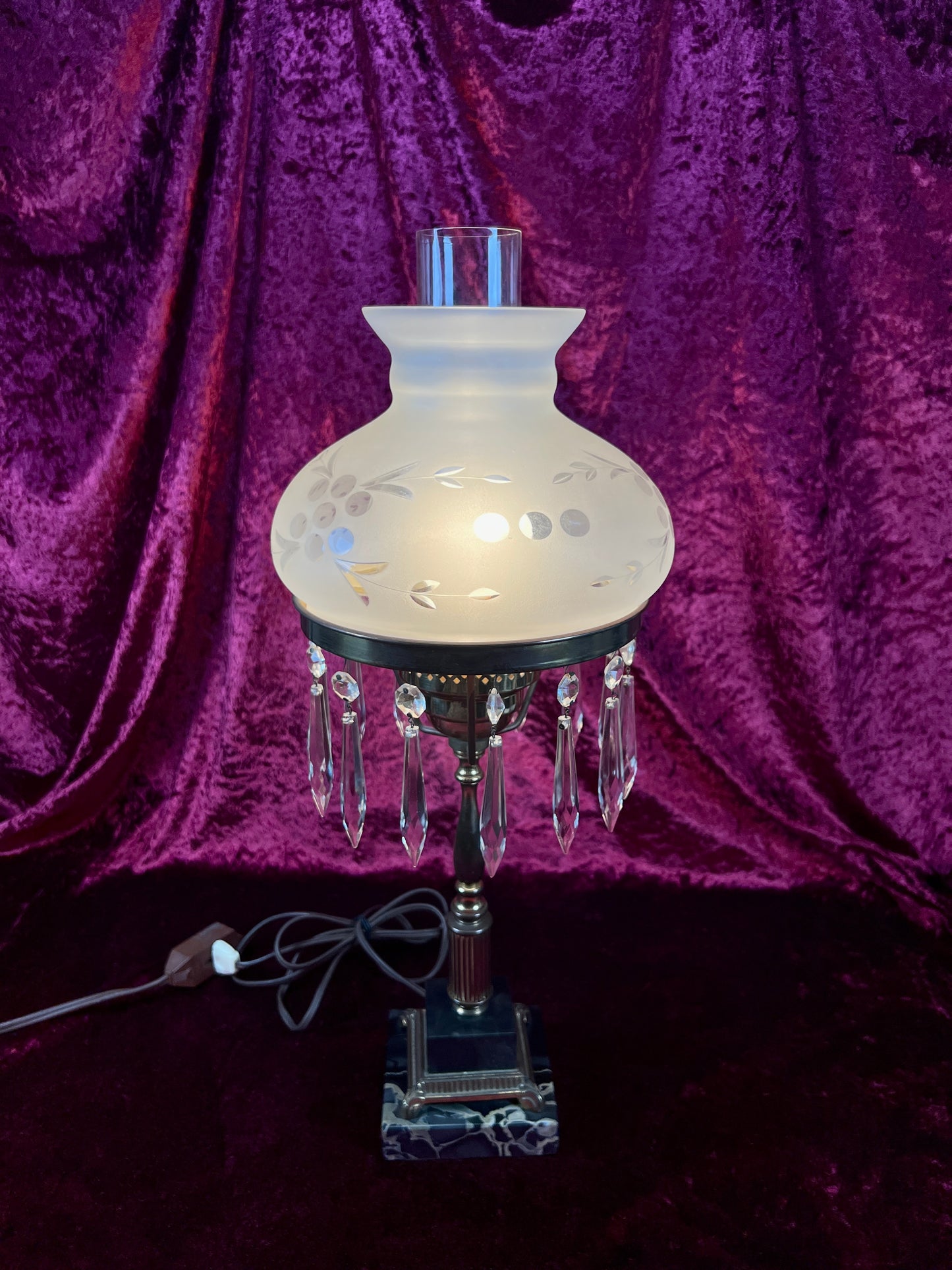 Antique Marble and Brass Sinumbra Style Hurricane Lamp – Frosted Glass Shade with Crystal Prisms