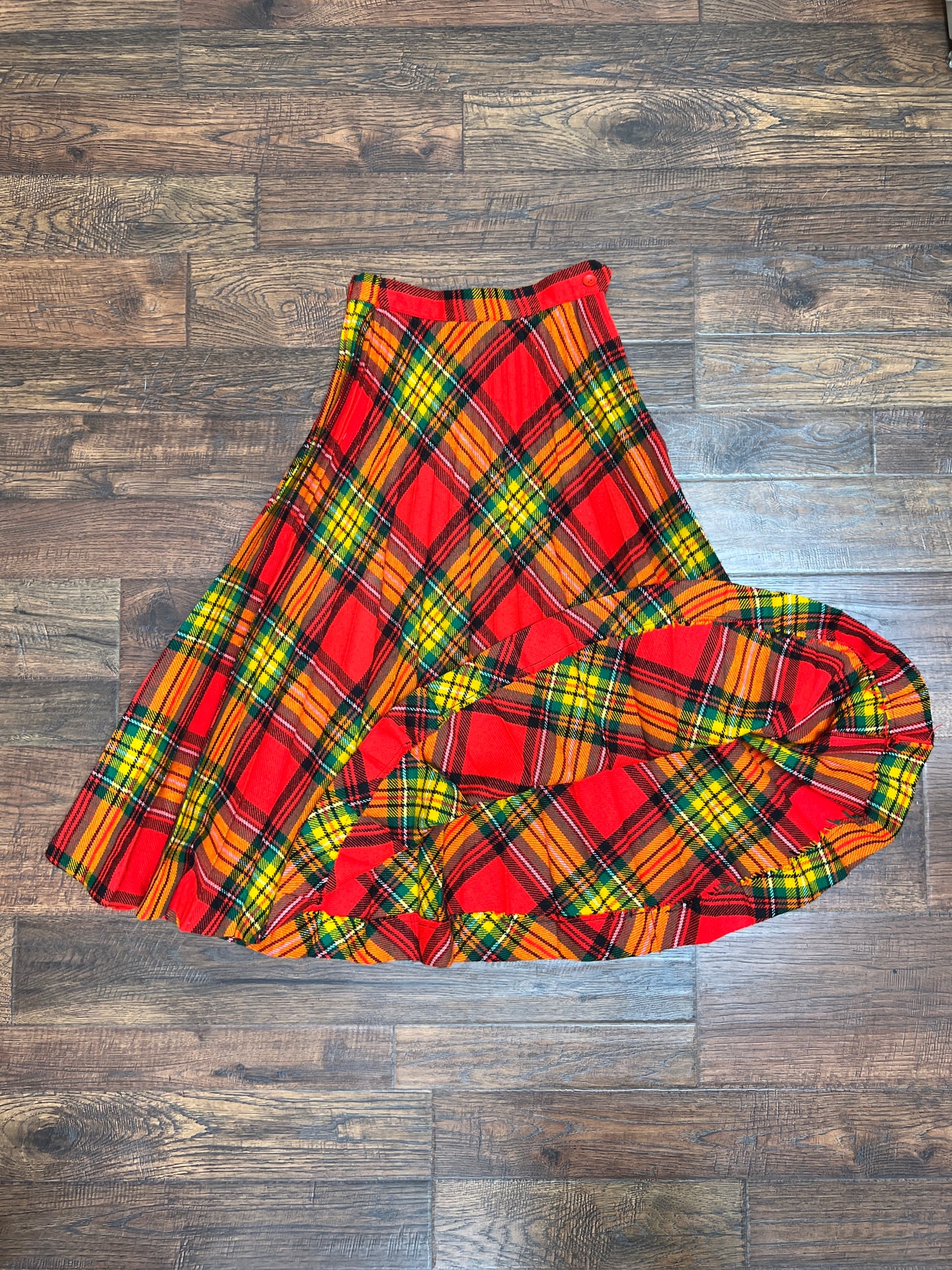 Vintage Clothing - Below The Knee Skirt - Orange Plaid - X-Small - Fritzi Of California