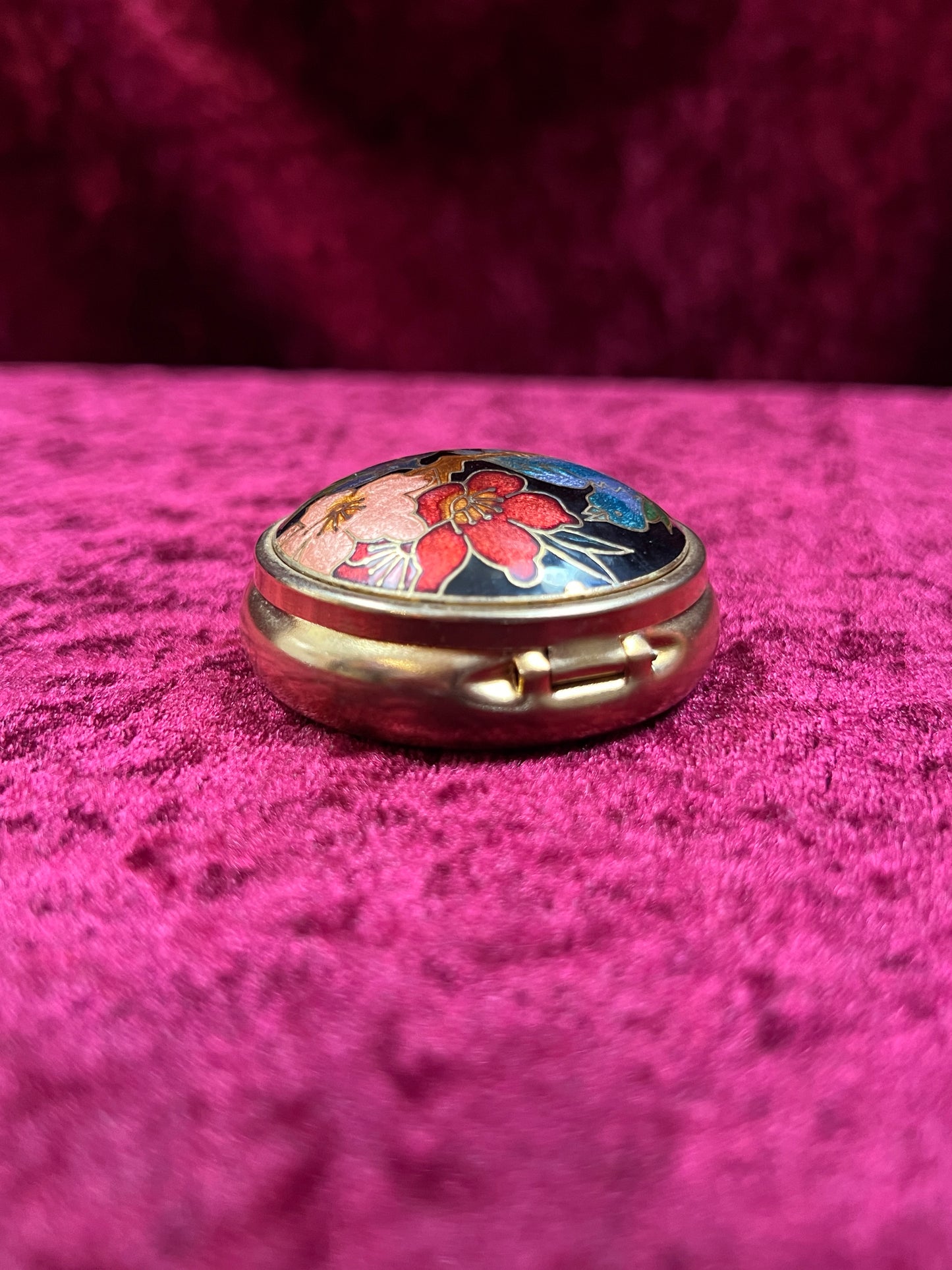 Vintage Vanity - 3-Compartment Pill Box - Cloisonné Lid - Blue Bird In a Flowering Tree