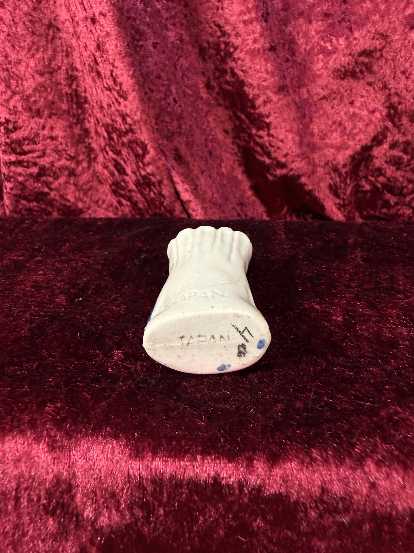 Vintage Miniature Ceramic Bud Vase – Kissing Cockatoos Relief - Made in Japan