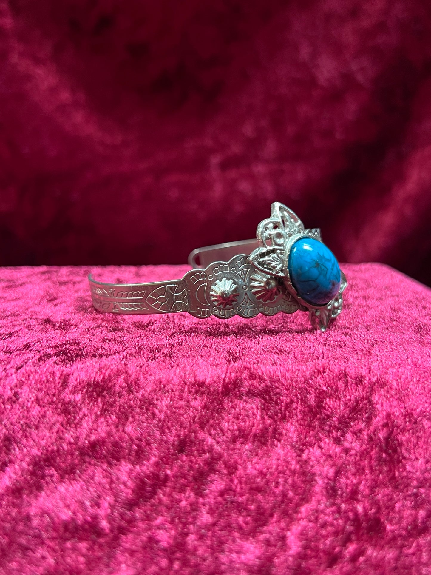 Vintage Jewelry - Cuff Bracelet - Engraved Silver Tone Metal - Faux Turquoise Center