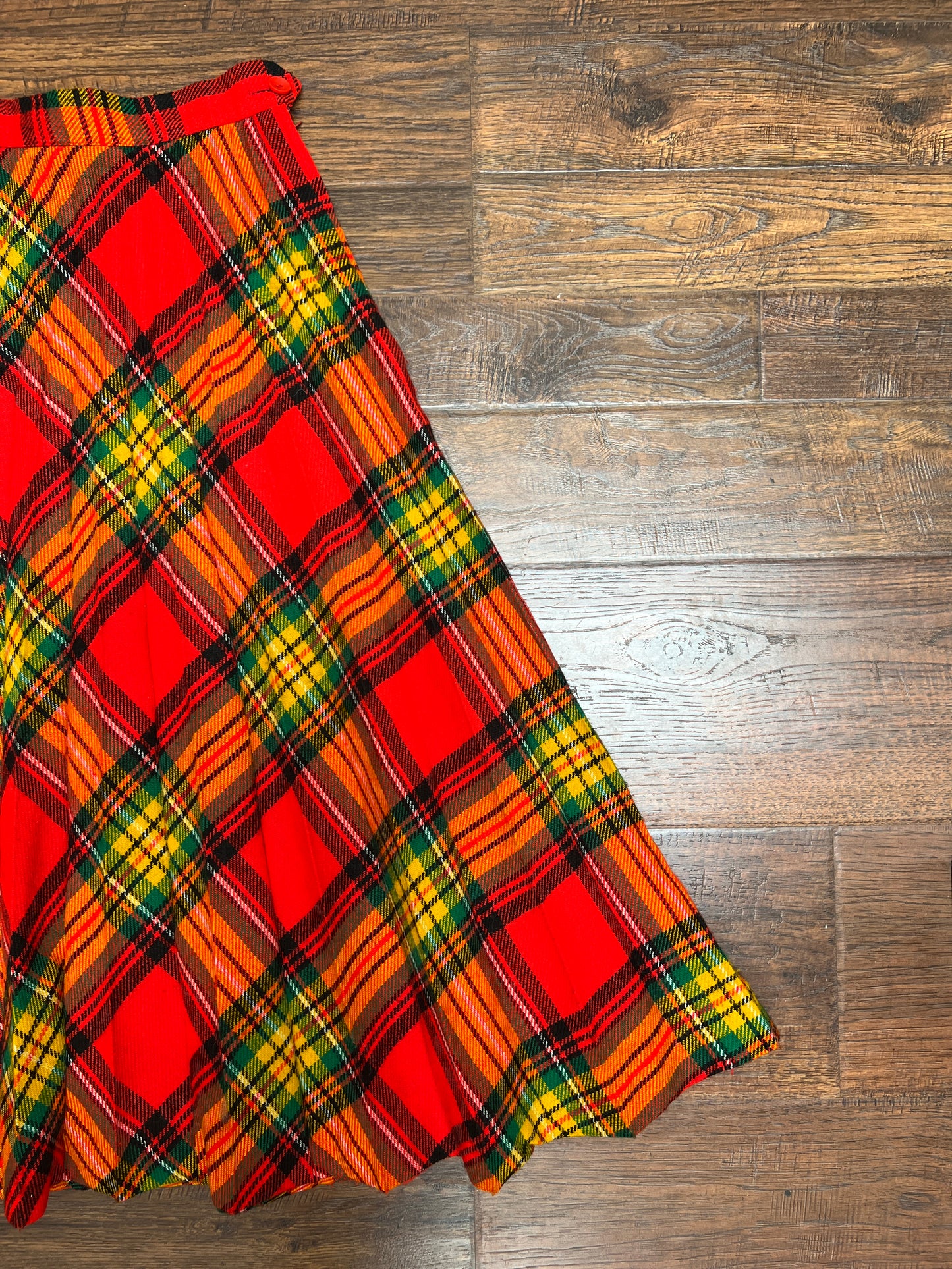 Vintage Clothing - Below The Knee Skirt - Orange Plaid - X-Small - Fritzi Of California