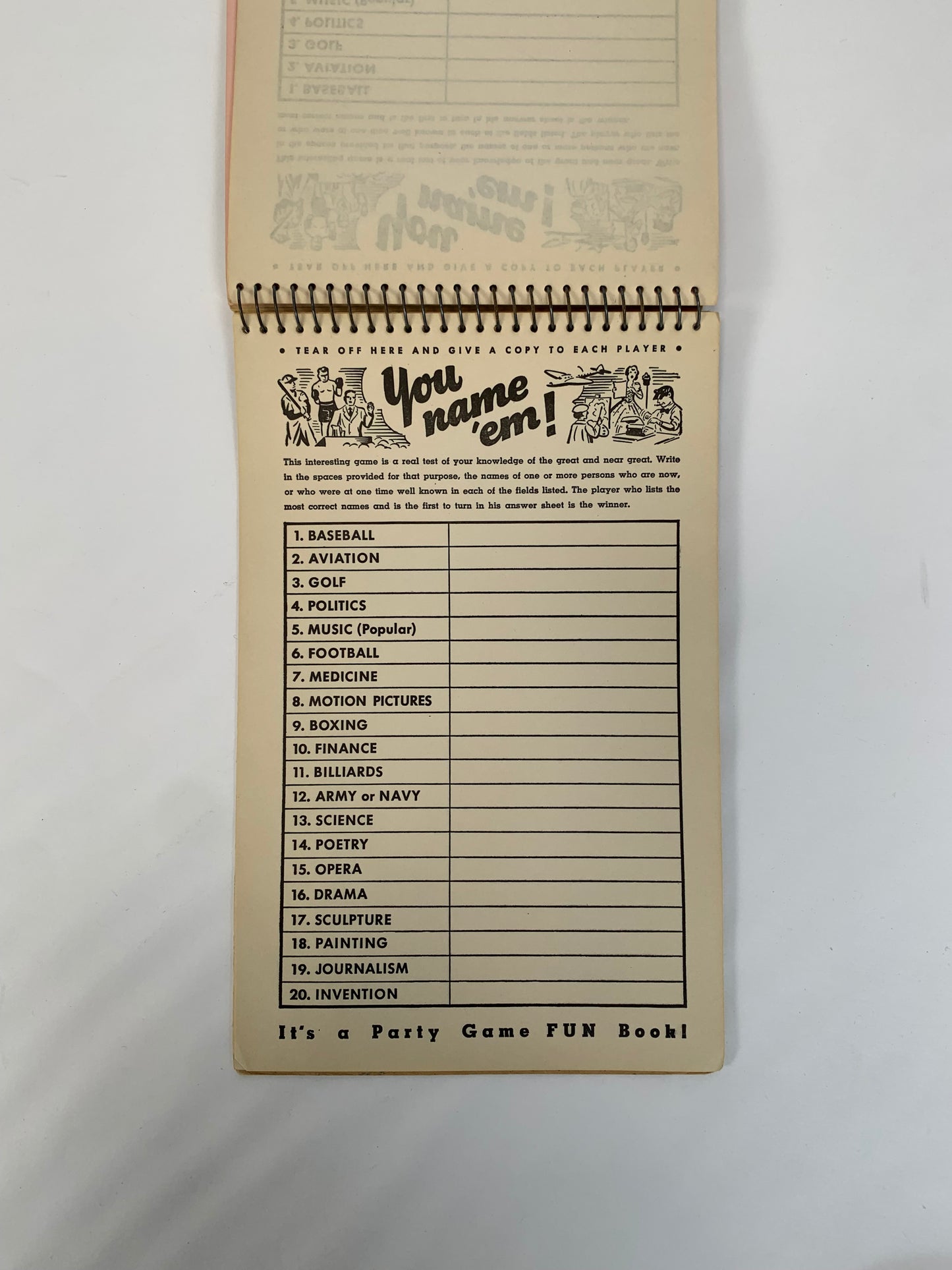 Vintage Game - Who Is It? Party Games - Ed Smith Mfg. Co. - 1960s