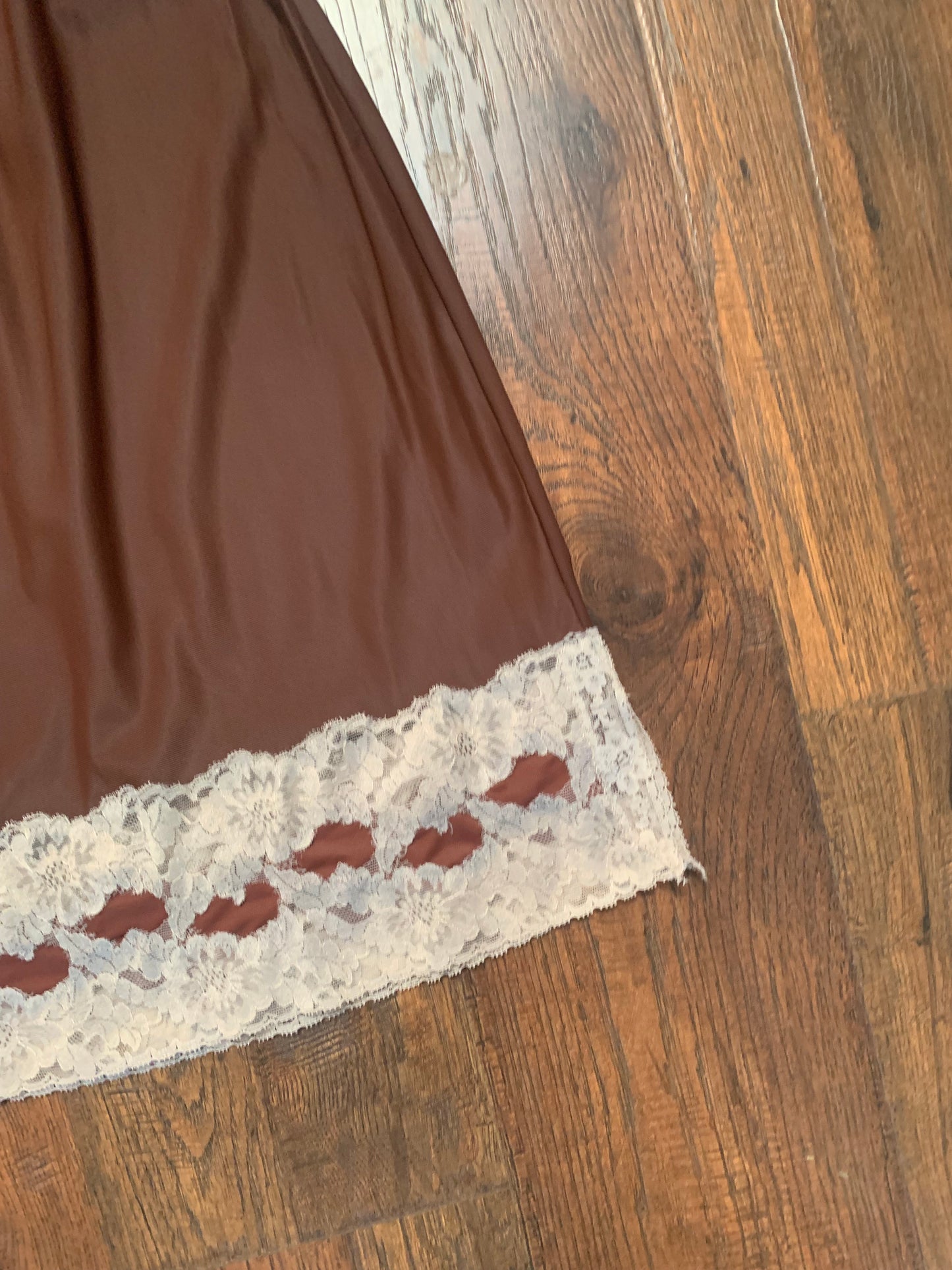 Vintage Clothing - Knee Length Skirt Slip - Chocolate Brown with Lace - Medium - Aristocraft