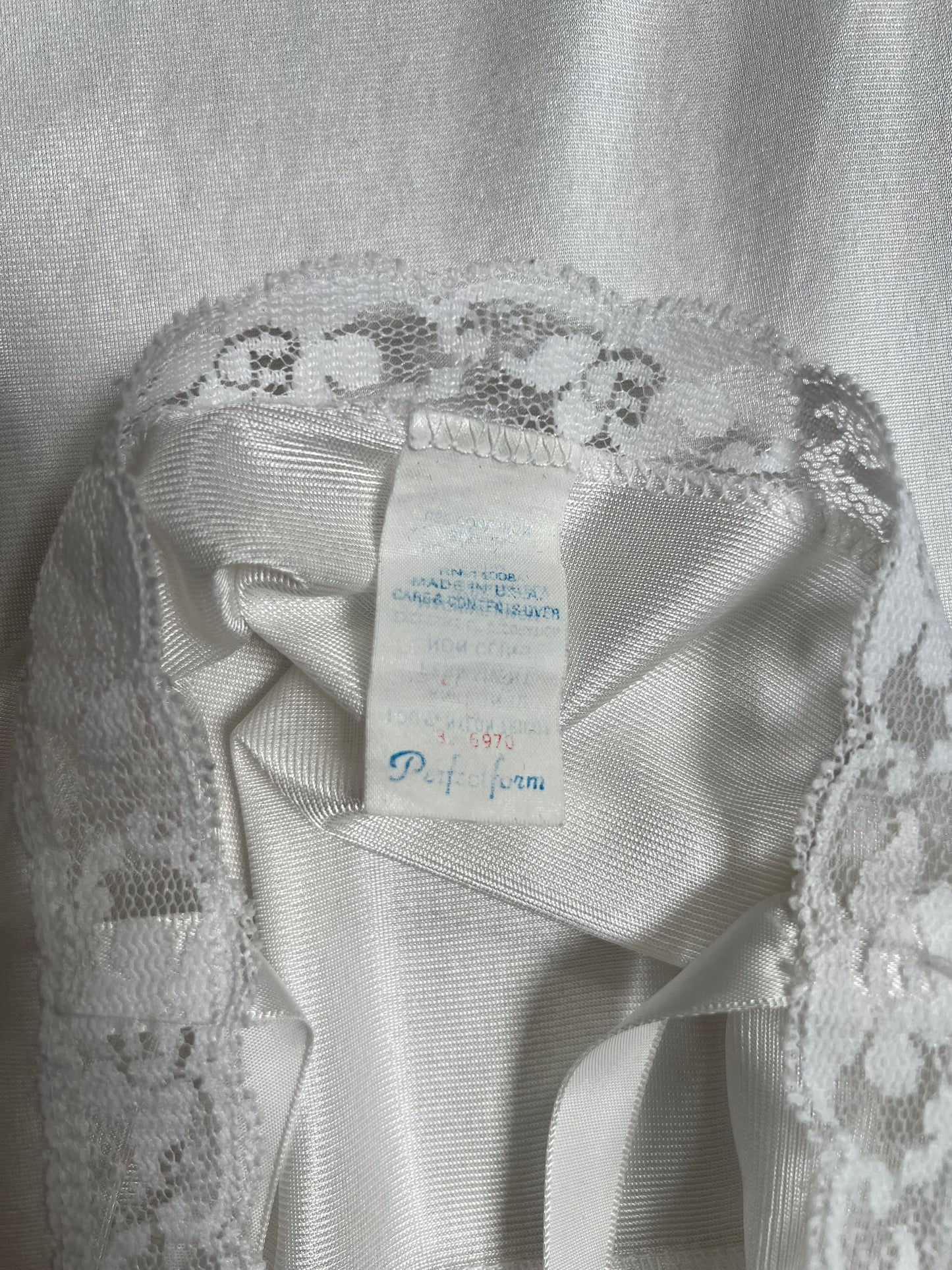 Vintage Clothing - Below Knee Dress Slip - White - Floral Lace Trim - Rosette Bow - Large - Perfectform