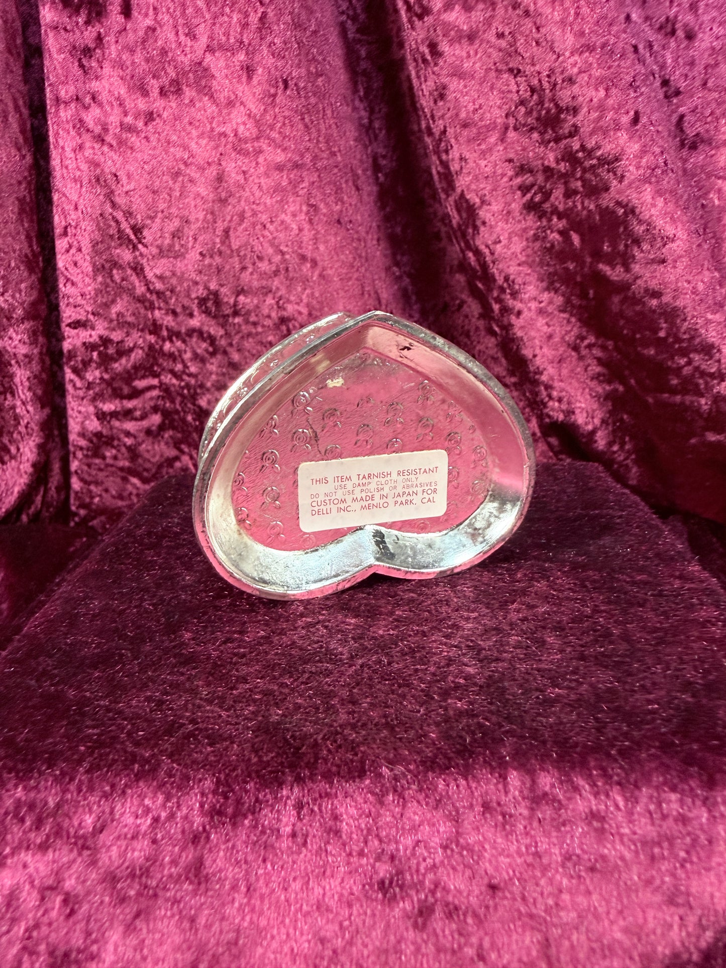 Vintage Silver Tone Heart Shaped Trinket Box – Embossed Floral Jewelry Casket