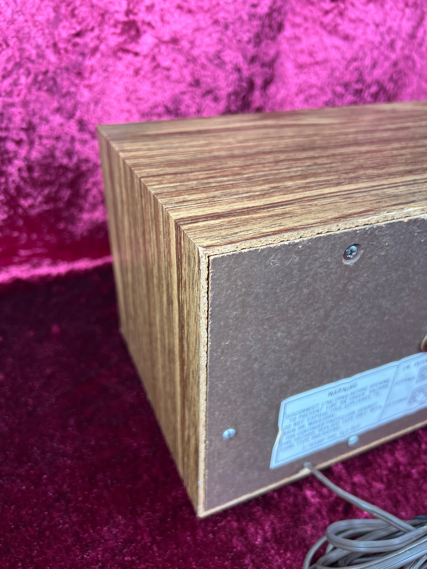 Vintage Electronics - AM / FM Tube Radio - GR-1085 Wood Grain - Heathkit - 1975