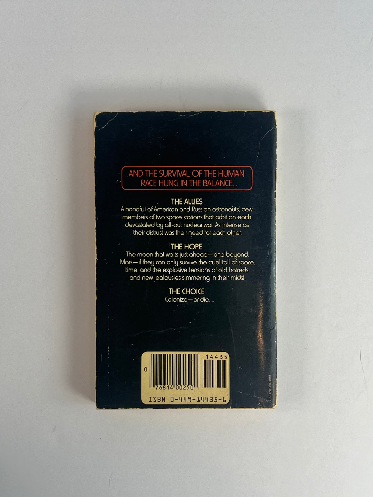 Vintage Paperback - Earthwreck! - Thomas N. Scortia - 1974
