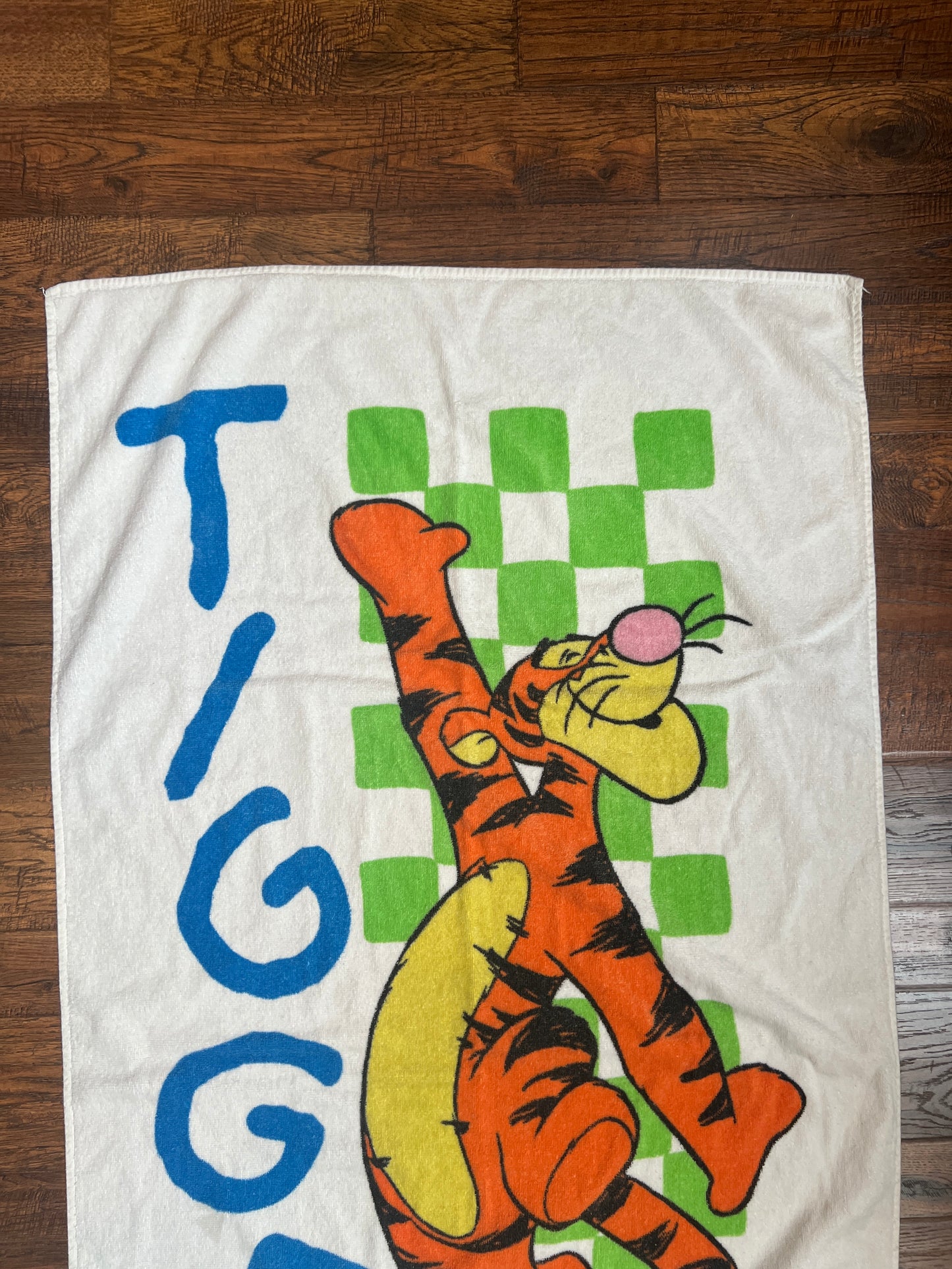 Vintage Linens - Beach Towel - Winnie The Pooh - Tigger - Disney / Franco - 100% Cotton