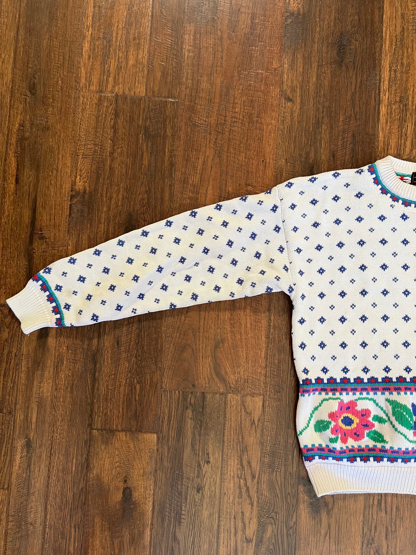 Vintage Clothing - Crewneck Knit Sweater - Pink Floral Banner - Medium - Eddie Bauer