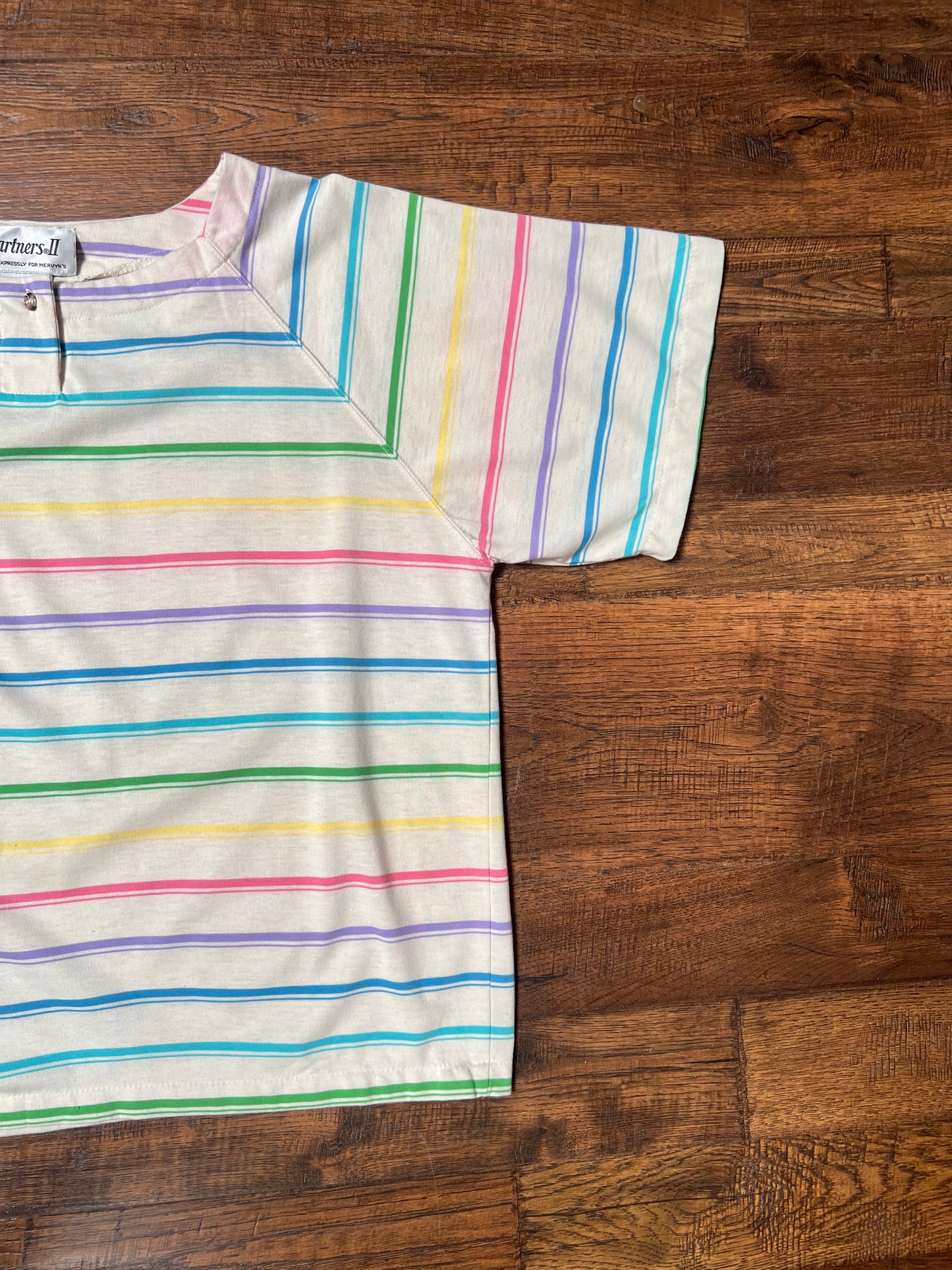 Vintage Clothing - Relaxed Fit T-Shirt - Multicolor Pastel Horizontal Stripes - Partners II - Large