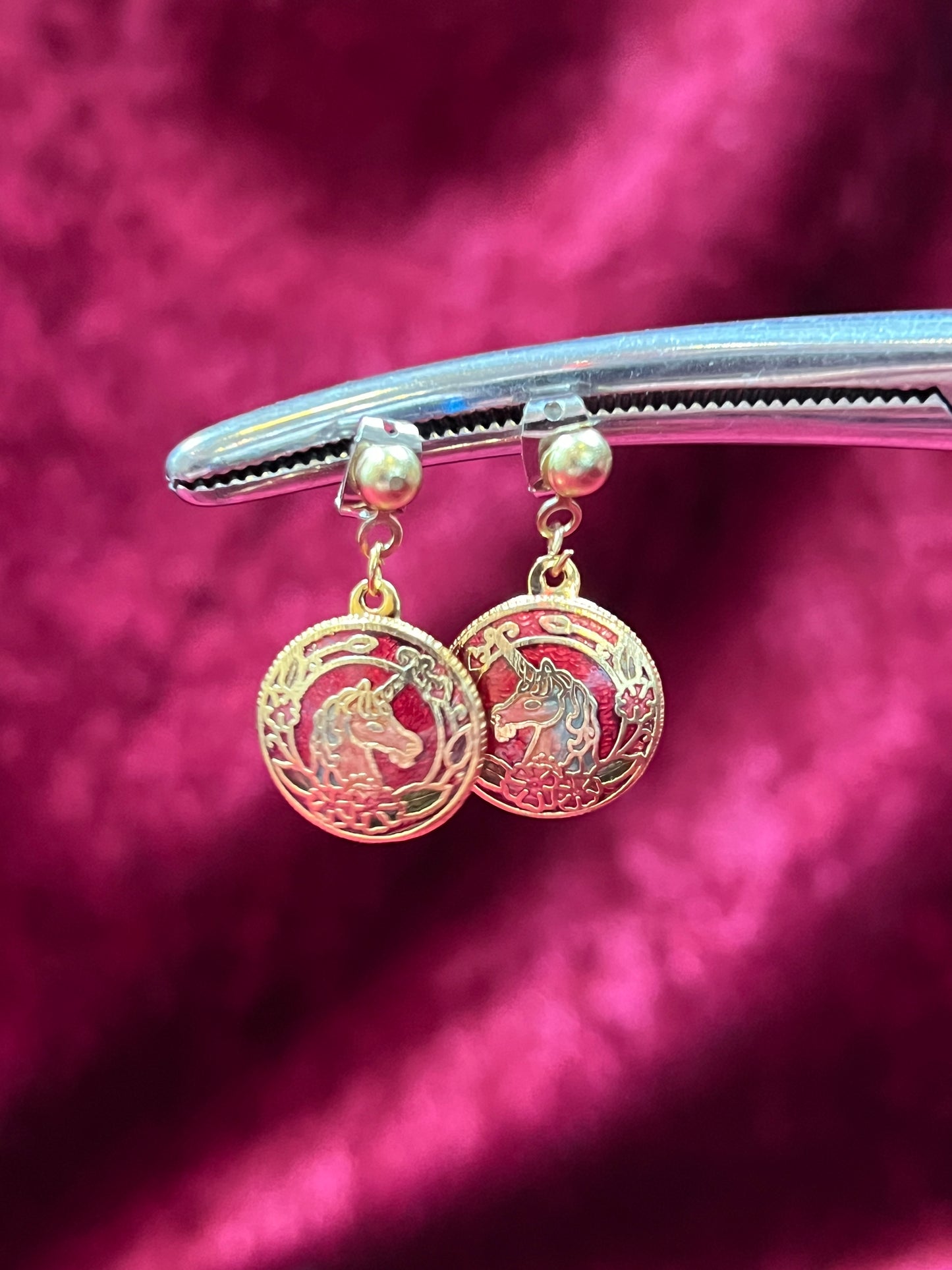 Vintage Jewelry - Earrings - Cloisonné - Unicorns - Made In Taiwan R.O.C.
