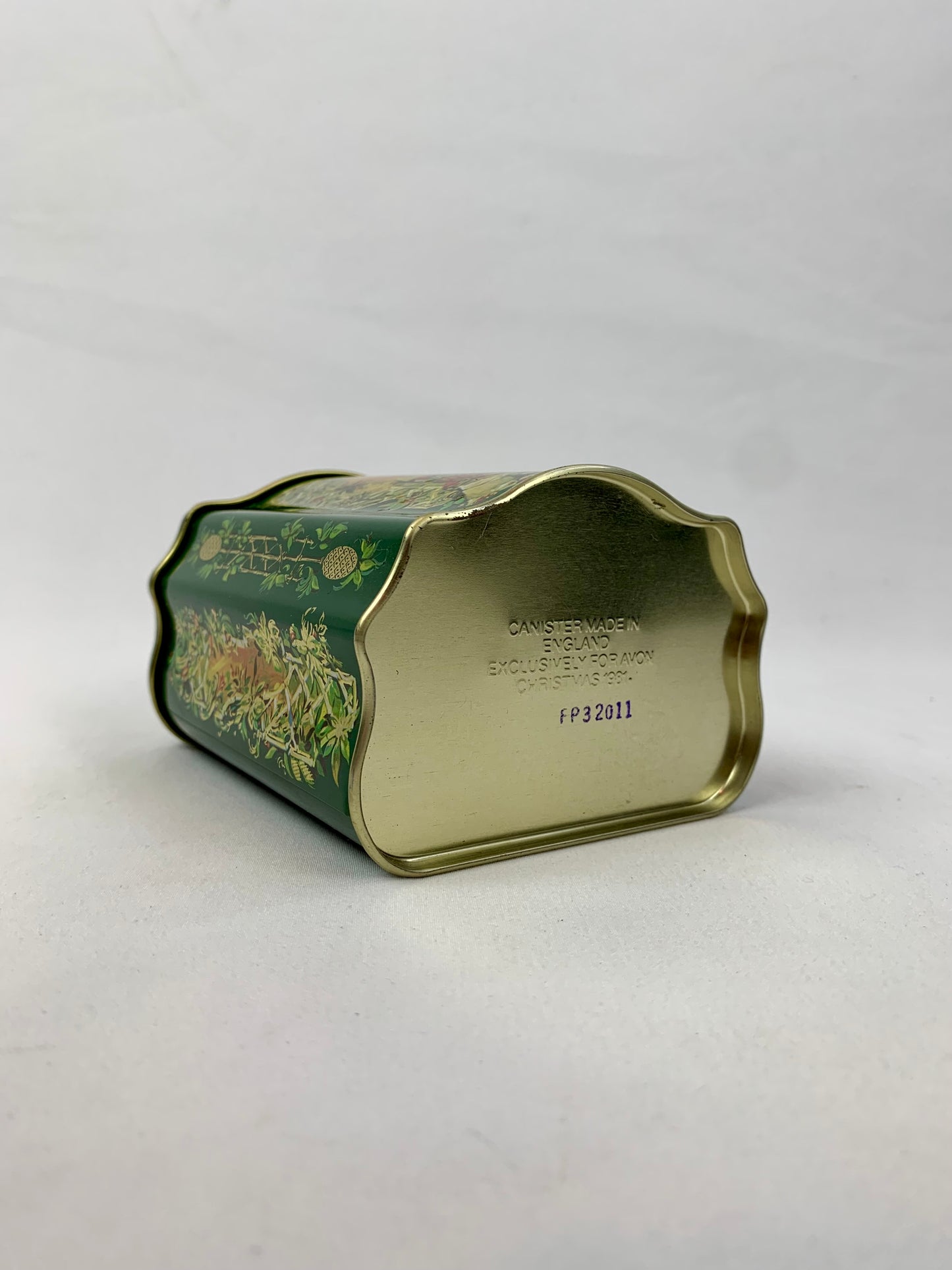 Vintage 1981 Avon Evergreen Christmas Tin - Warm Cottage Scene - Made In England