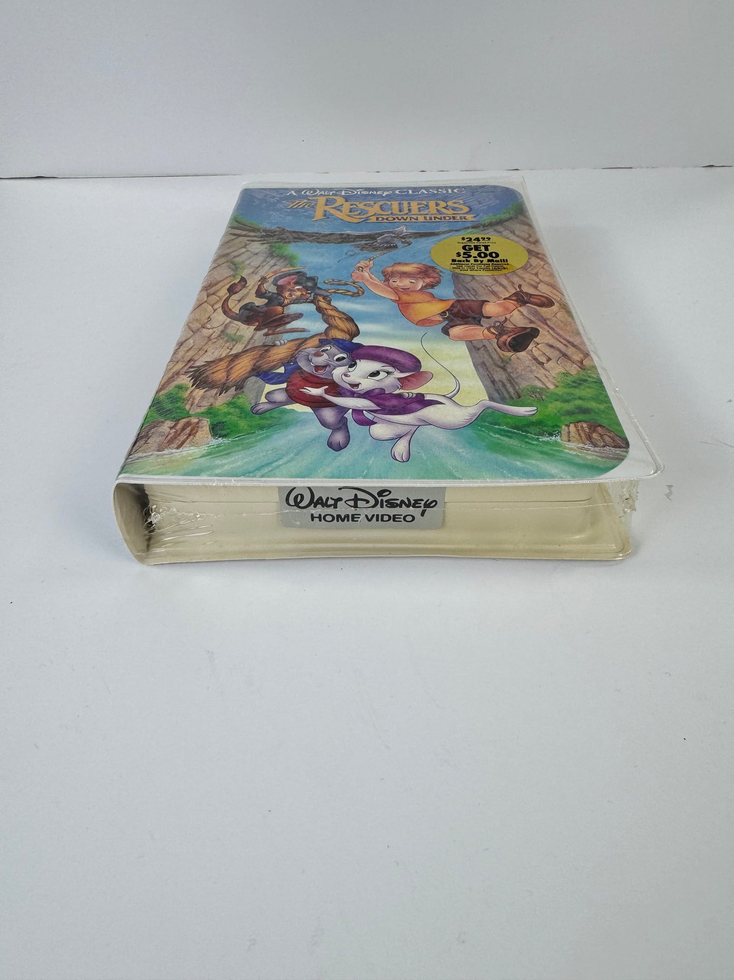 VHS - Disney The Rescuers Down Under - 1990 - Sealed