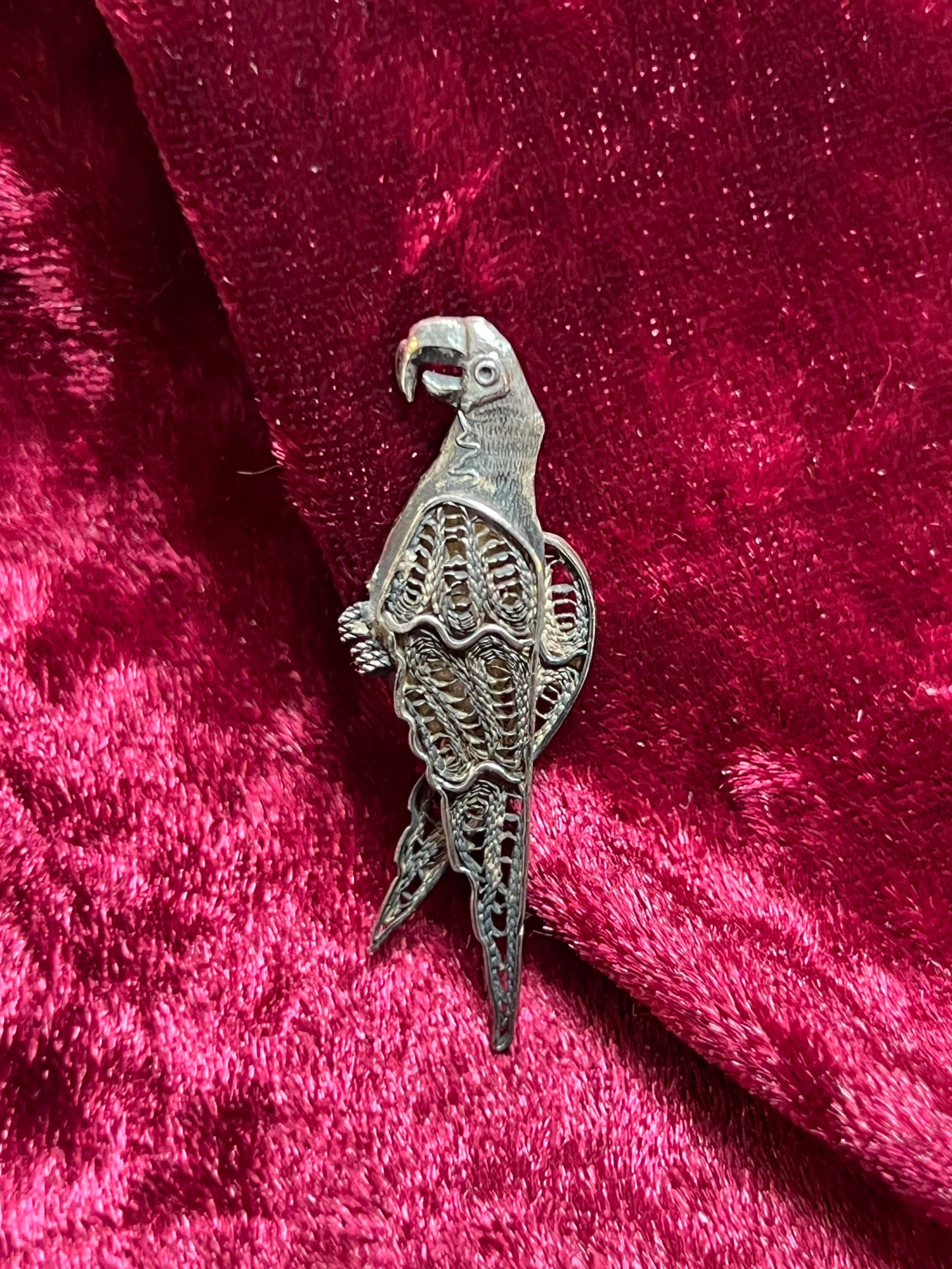 Vintage Jewelry - Brooch - 925 Silver - Ornate Parrot