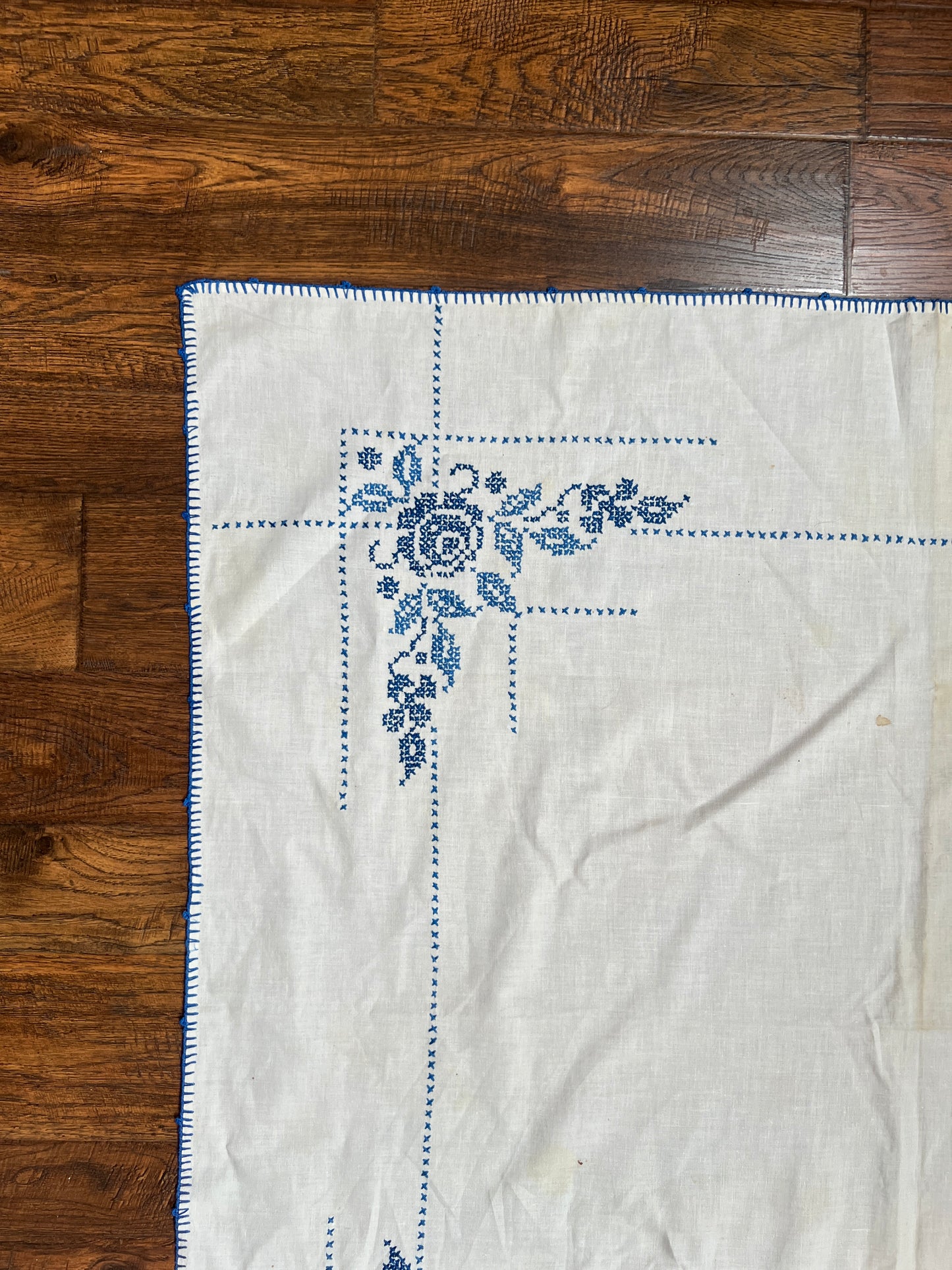 Vintage Linens - Square Tablecloth - Embroidered Blue Roses - 40” X 39.5”
