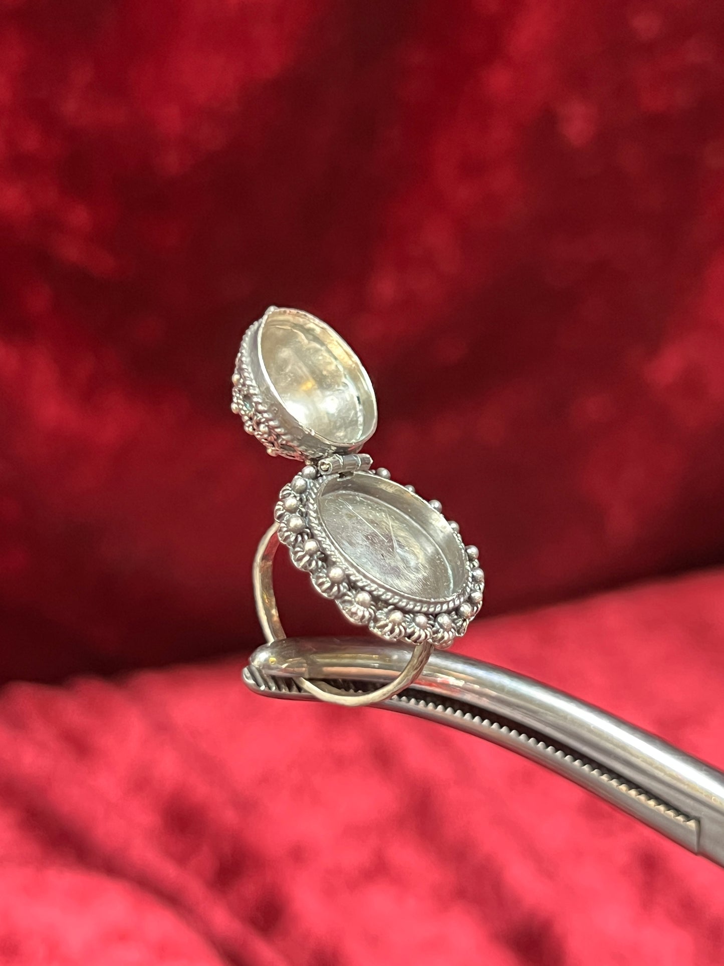 Vintage Jewelry - Poison Ring and Brooch Set - Sterling Silver - Made In Italy - Size 4