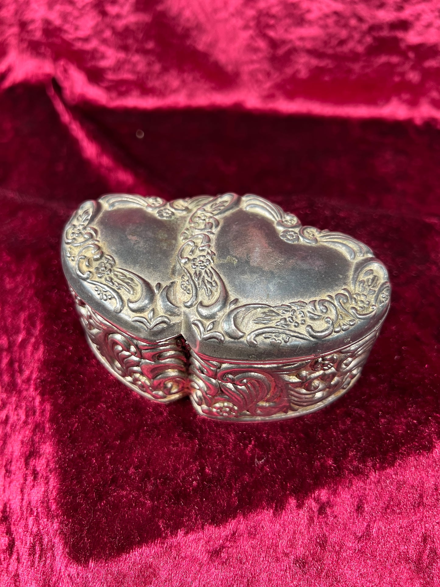 Vintage Jewelry Box - Antique Silver Patina - Double Hearts with Floral Filigree - Red Velvet Lining