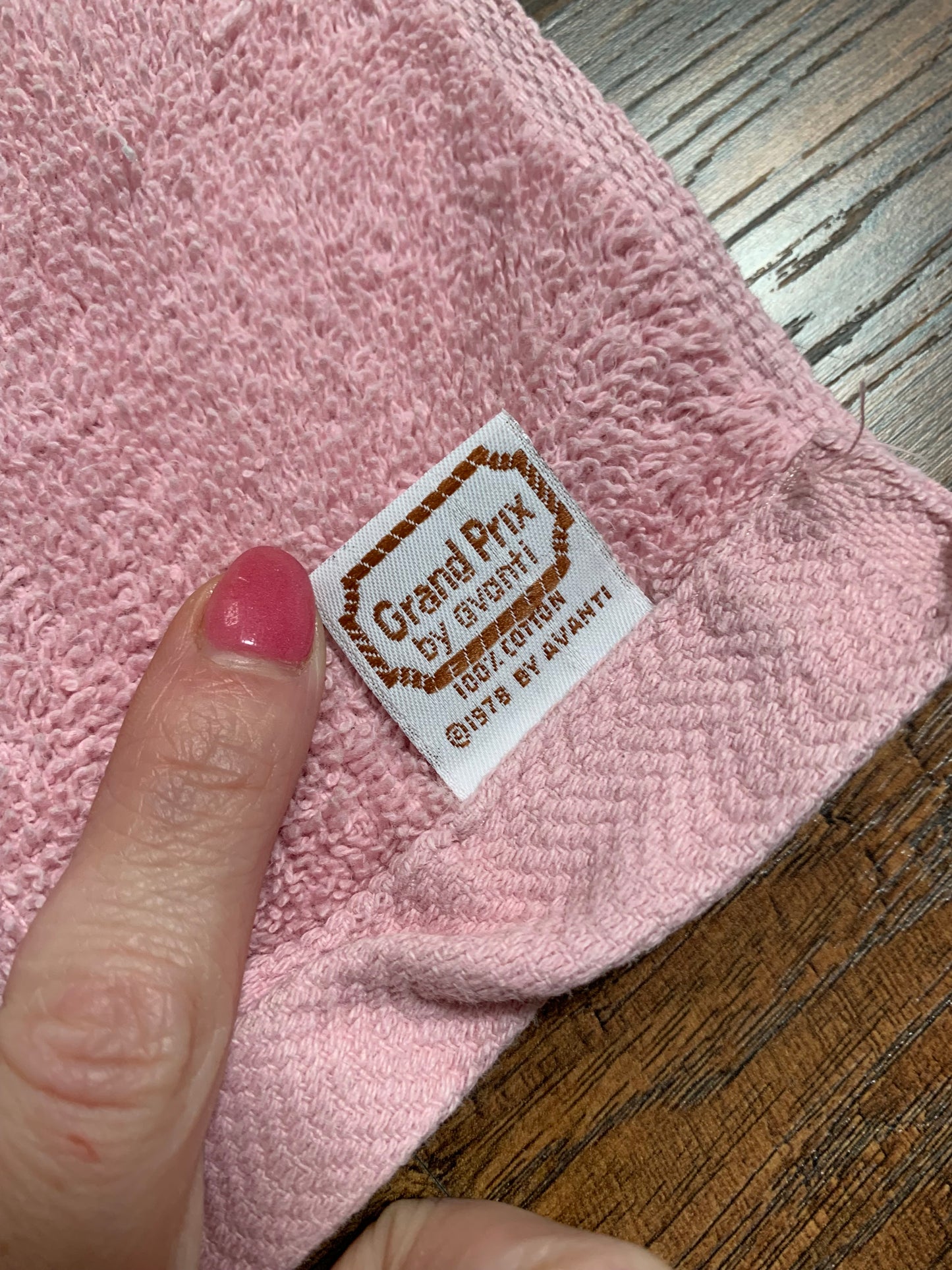 Vintage 1978 Grand Prix by Avanti Bath Towel - Pink with Lace, Ribbon, and Rose Trim