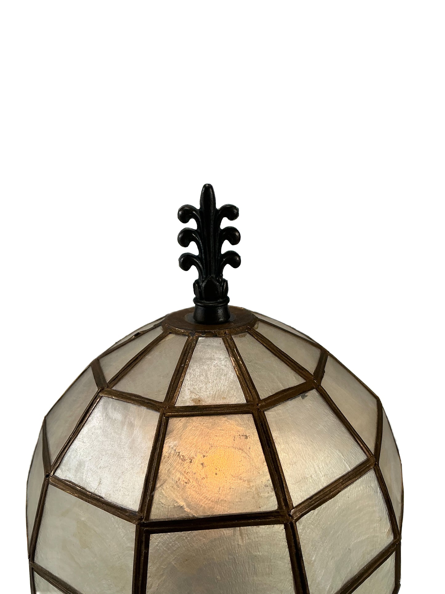 Vintage Lamp - Capiz Shell & Brass Table Top Light - Underwriter Laboratories