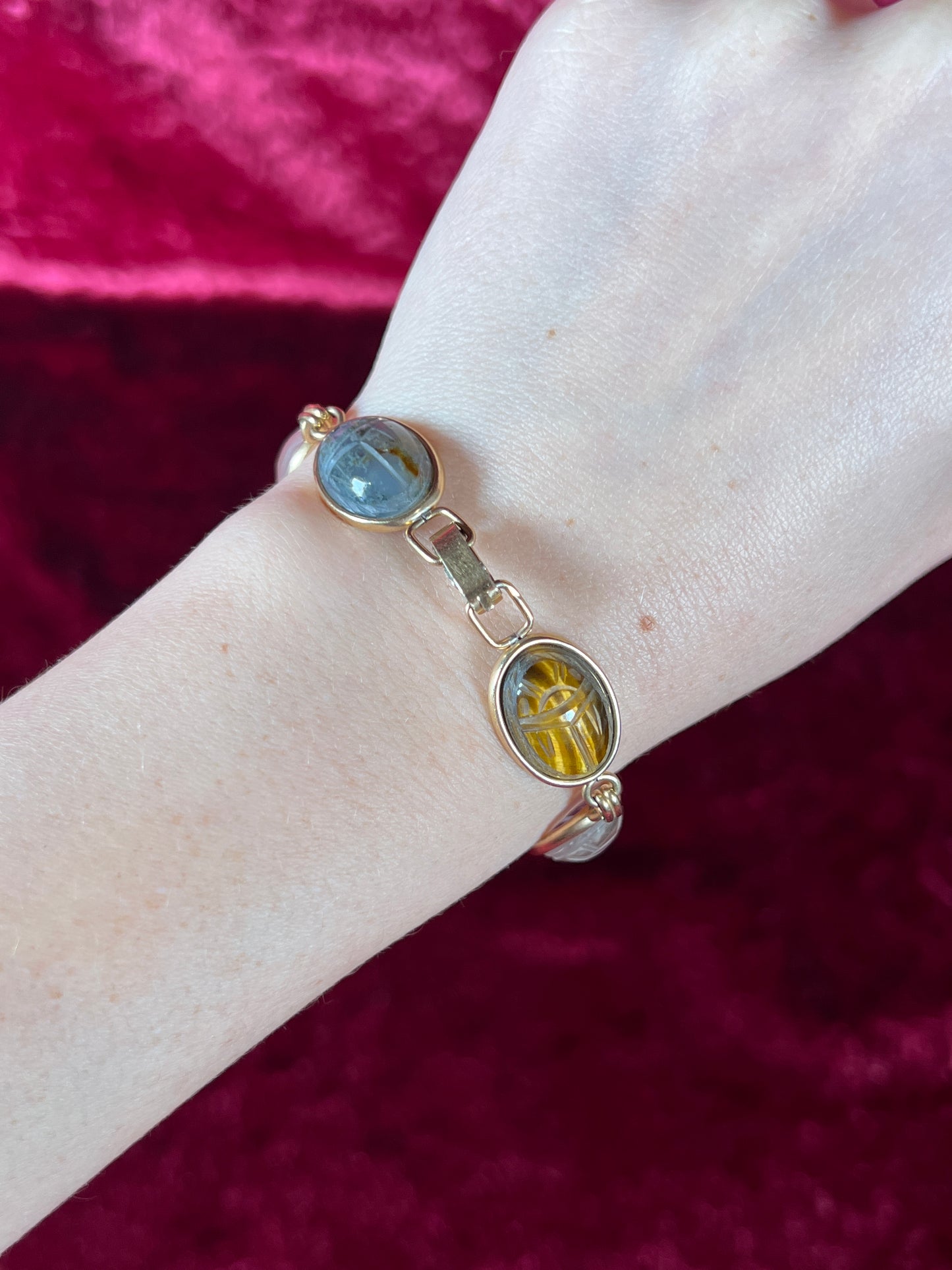 Vintage Jewelry - Bracelet - Gold Tone - Multicolor Carved Scarab Beetles - Krementz - 7"