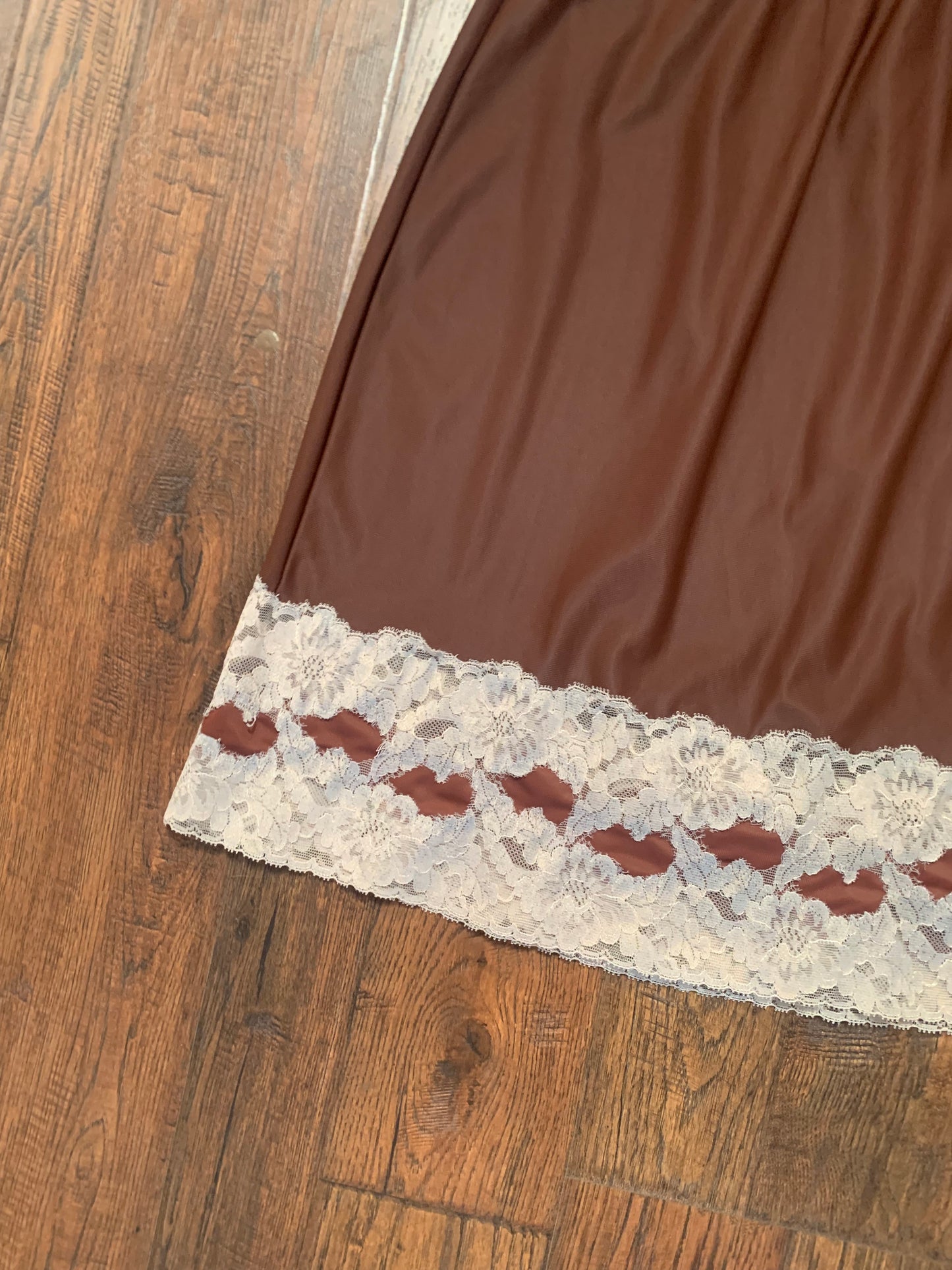Vintage Clothing - Knee Length Skirt Slip - Chocolate Brown with Lace - Medium - Aristocraft