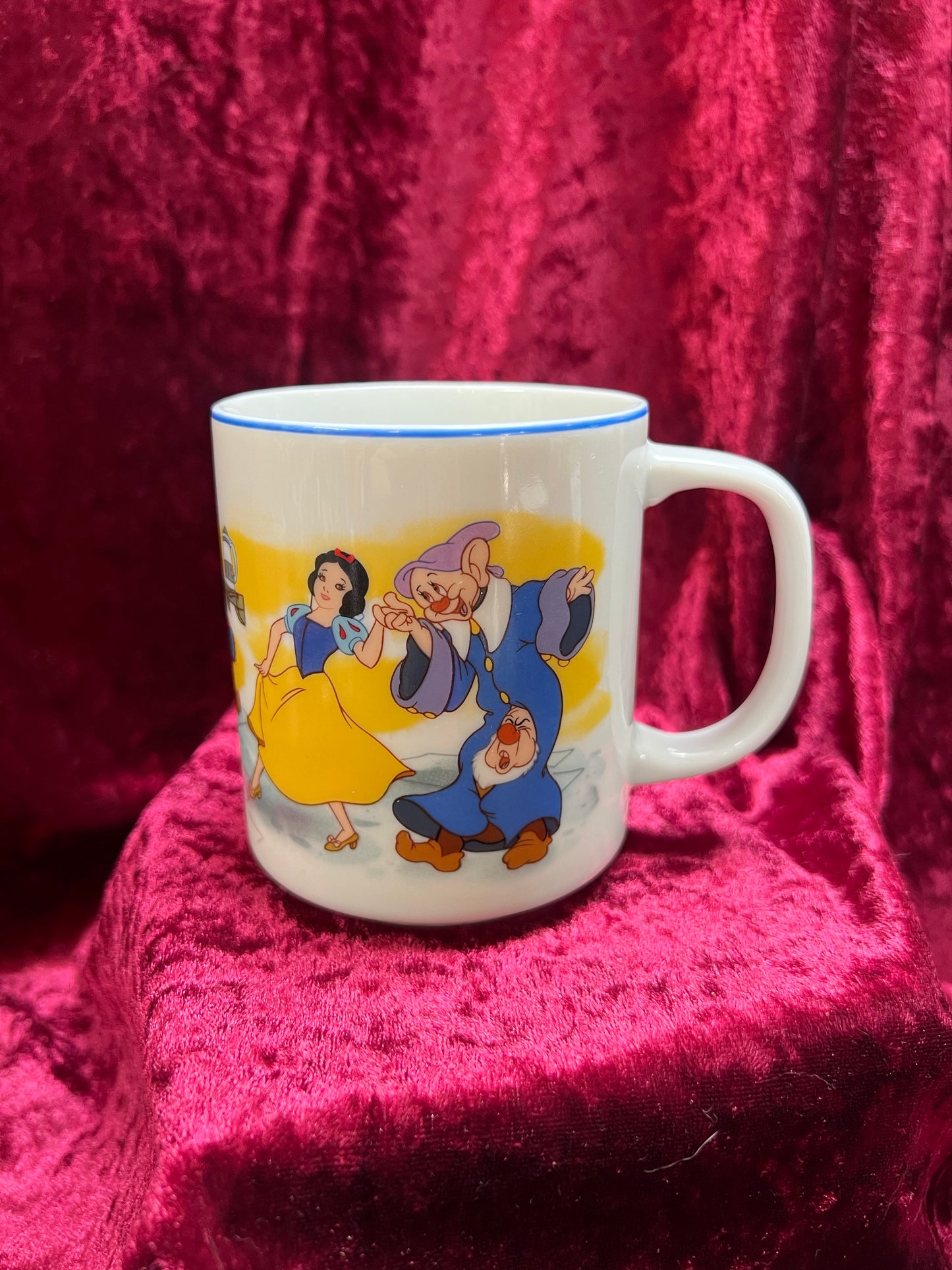 Vintage Mug - Disneyland Coffee Cup - Disney’s Snow White and The Seven Dwarfs - Made In Japan
