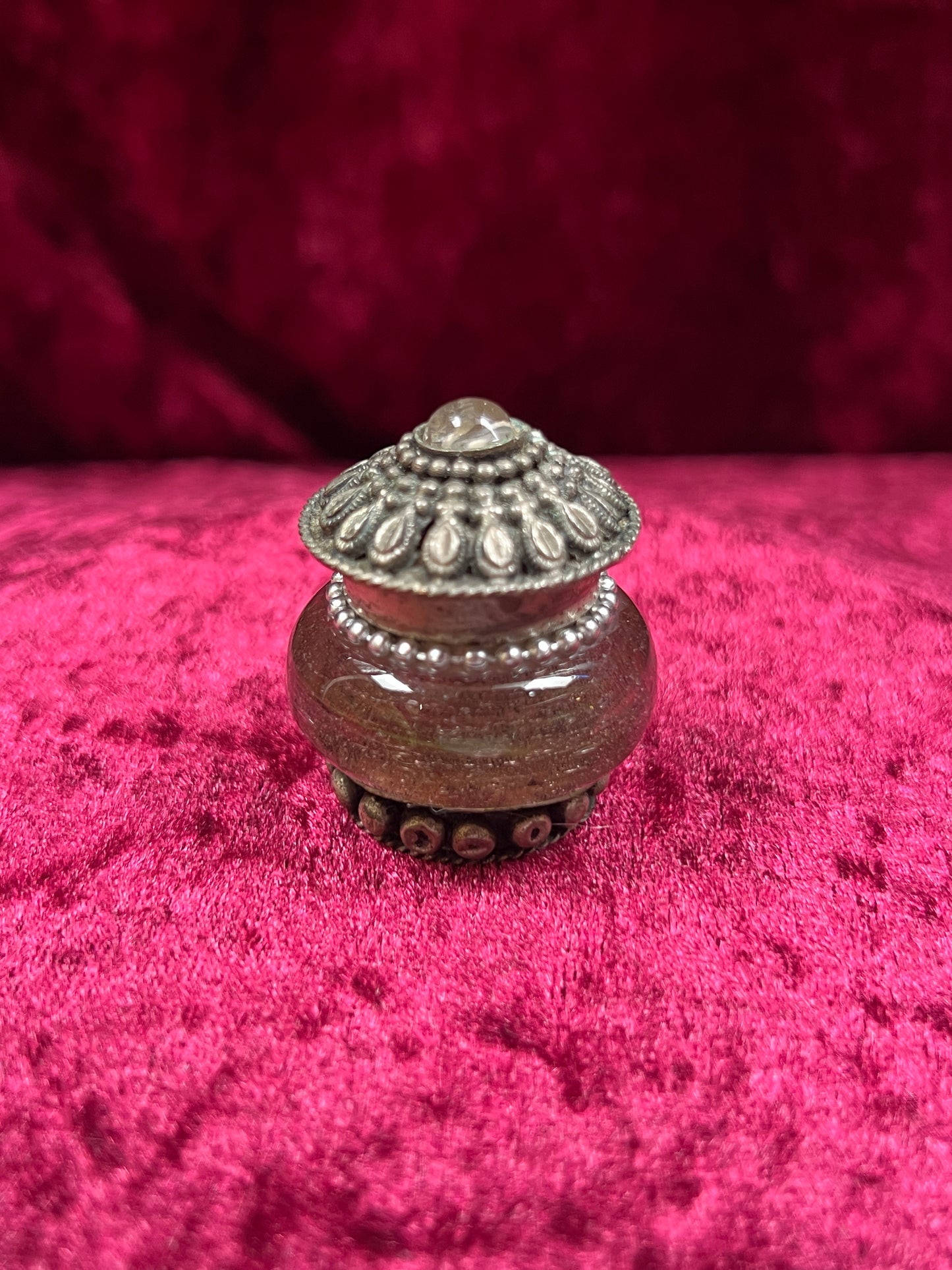 Vintage Trinket Box - Miniature Pill / Snuff Jar - Smokey Purple Glass - Ornate Silver Tone Design