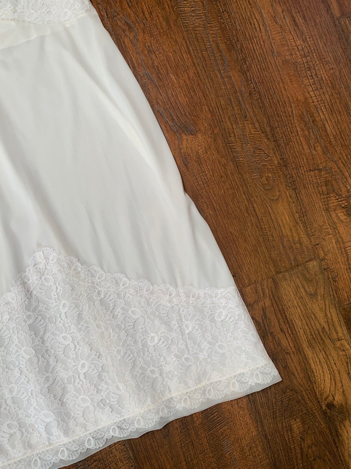 Vintage Movie Star Nightgown - White with Floral Lace Embellishment - Made In U.S.A. - Small