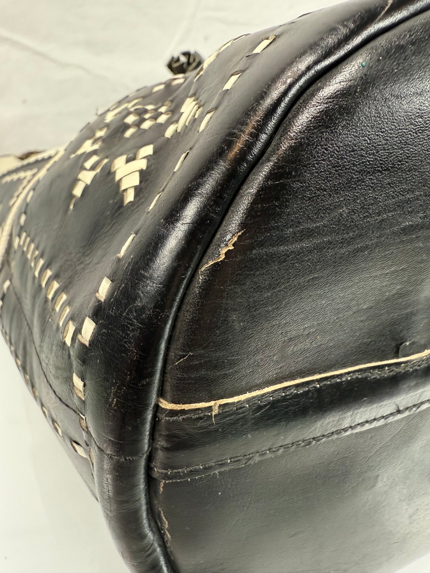 Vintage Purse - Black and White Leather Bucket Bag - Large
