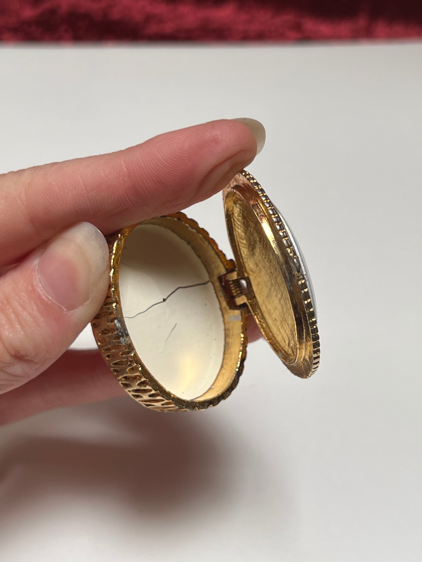 Vintage Trinket Box - Oval Pill / Snuff Box - Enamel Rose Bud - Gold Basket Weave Design
