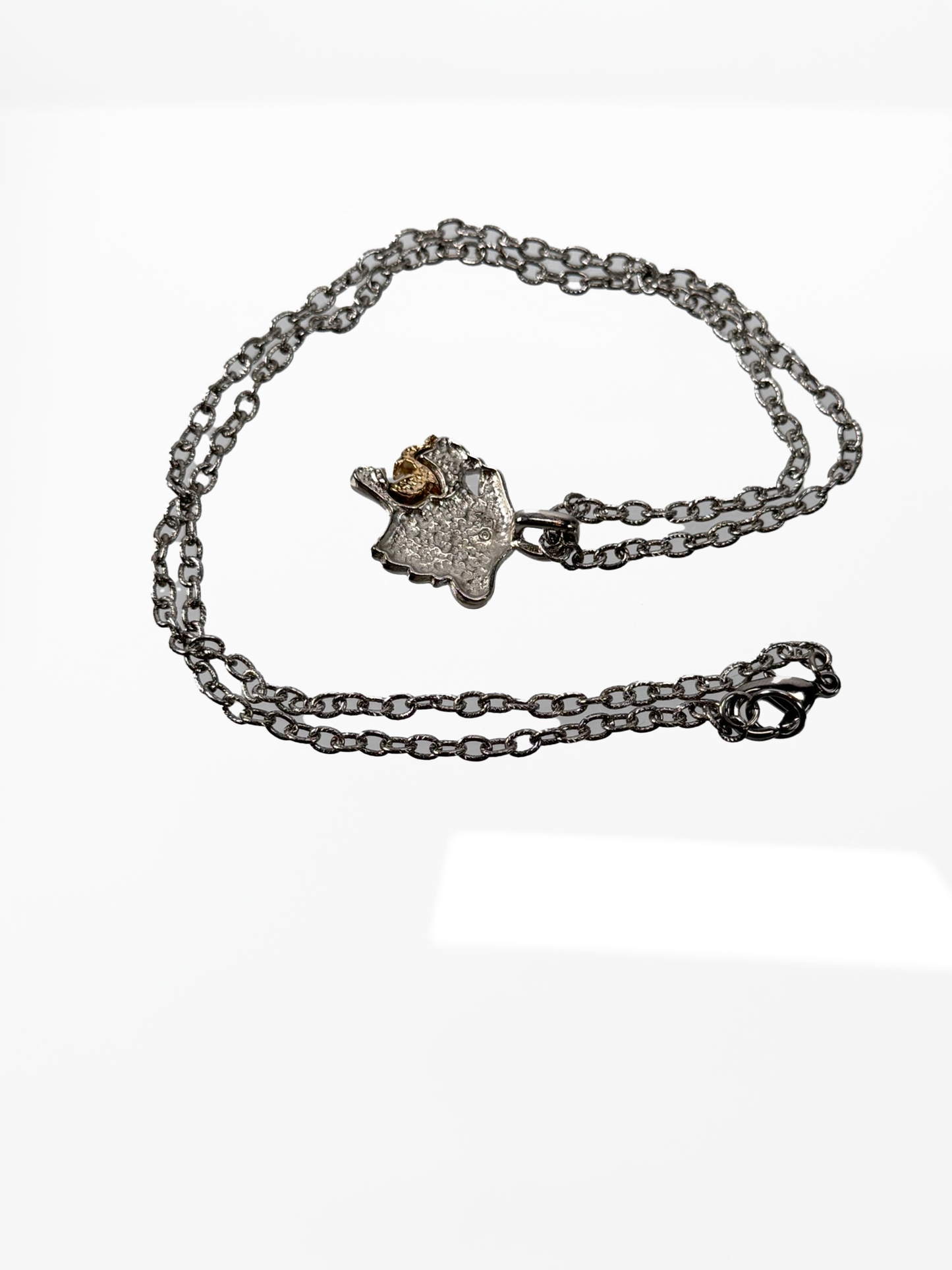 Vintage Necklace - Cheetah Pendant with Gold Muzzle - 24" Rolo Chain