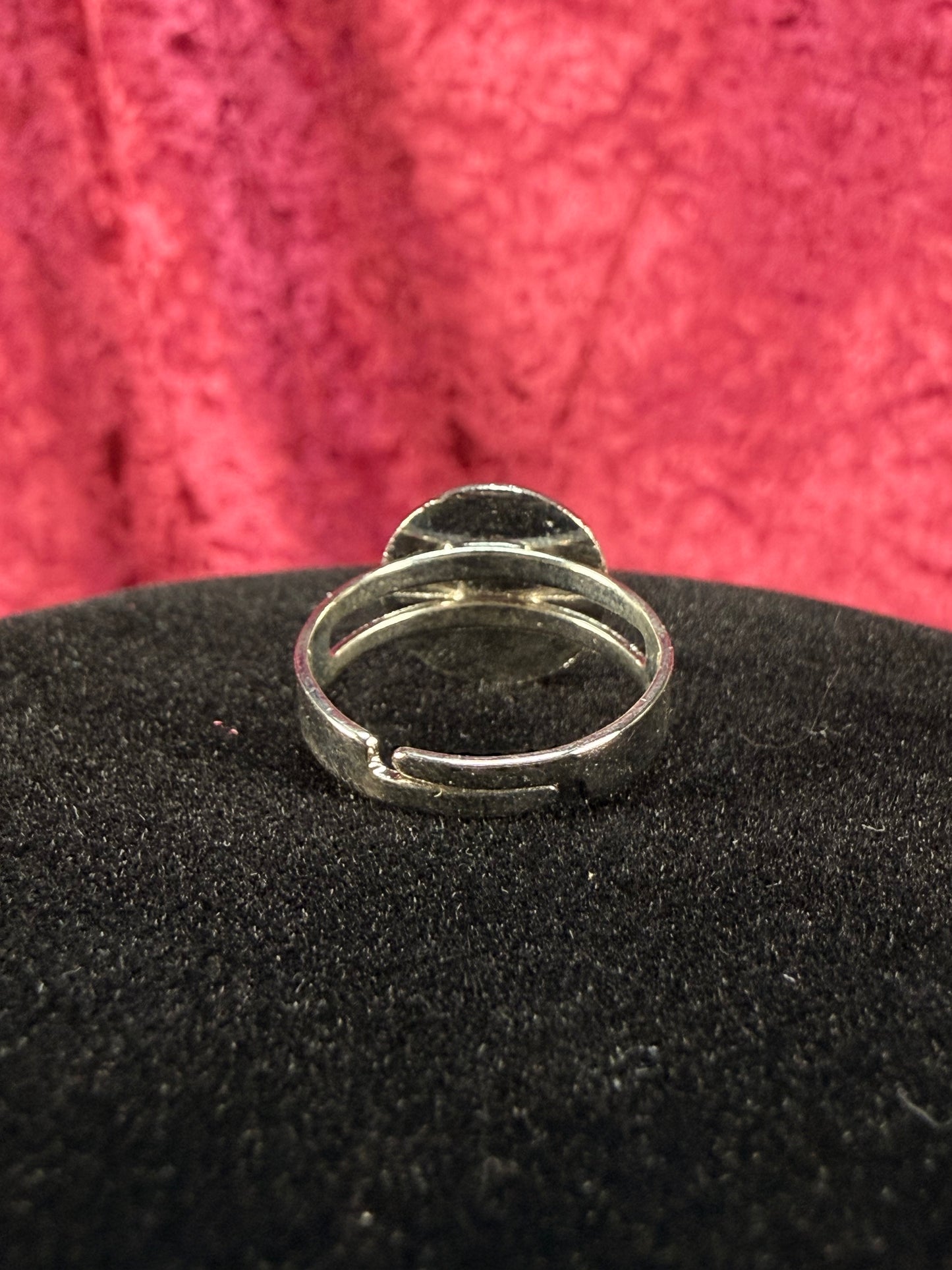 Vintage Adjustable Novelty Mood Ring – Playboy Bunny Logo - Size 7