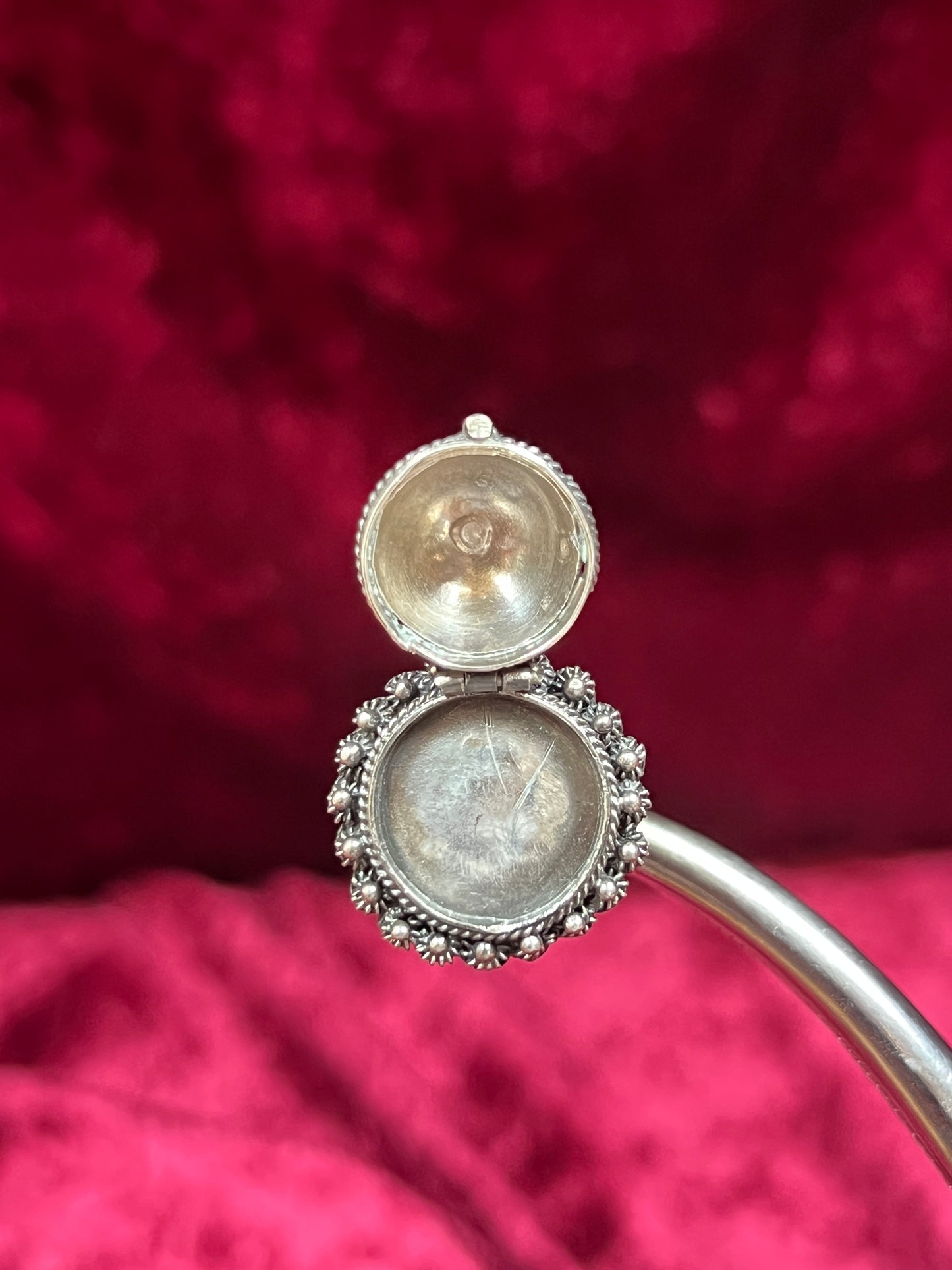 Vintage Jewelry - Poison Ring and Brooch Set - Sterling Silver - Made In Italy - Size 4