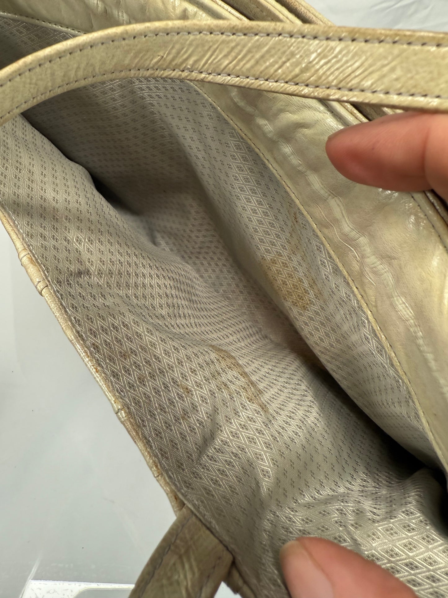 Vintage Purse - Cream Eelskin Shoulder Bag - 1980s Style