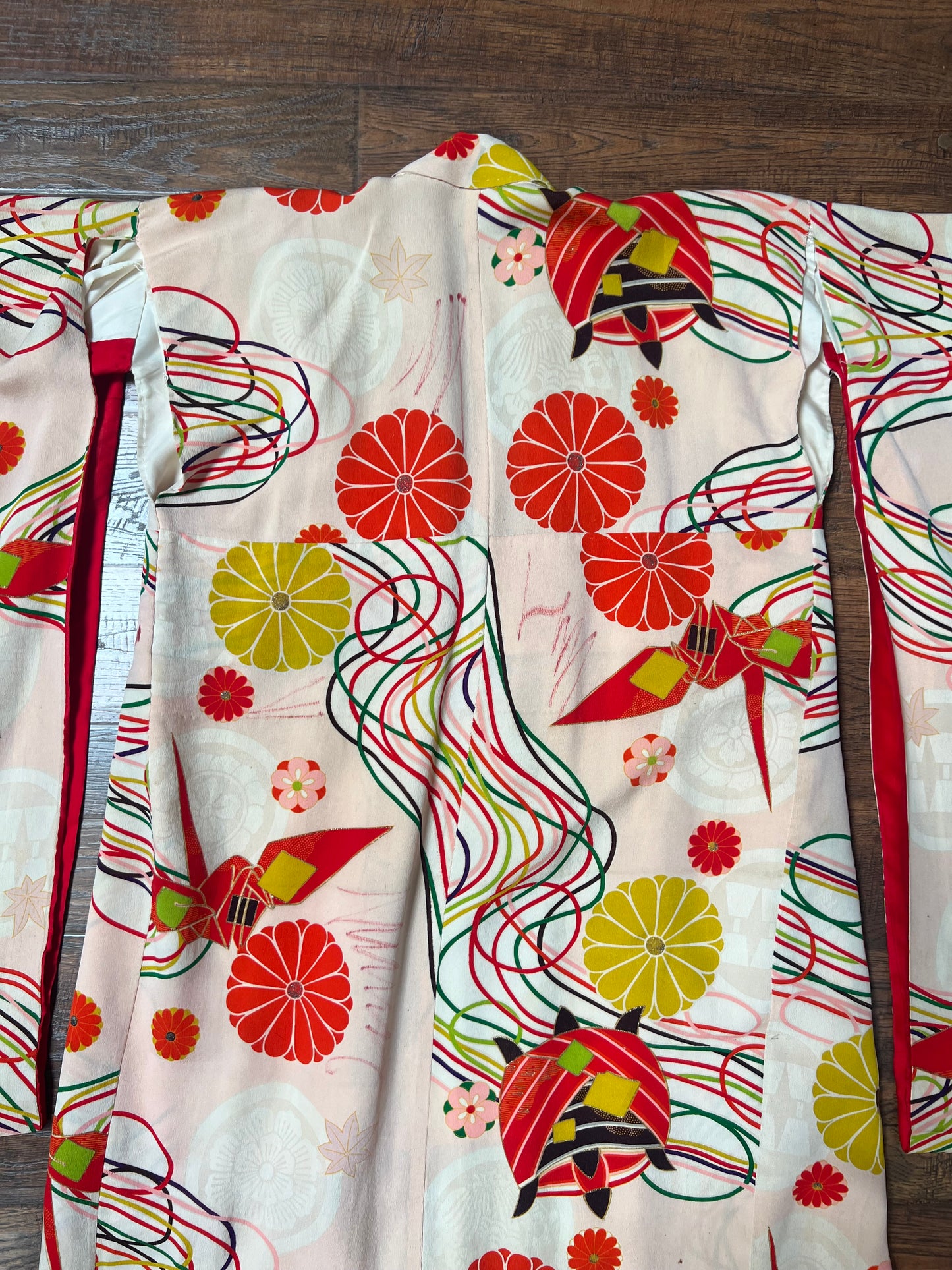 Vintage Clothing - Hand Sewn Kimono Robe - Abstract Floral Pattern - Crepe Silk - OS
