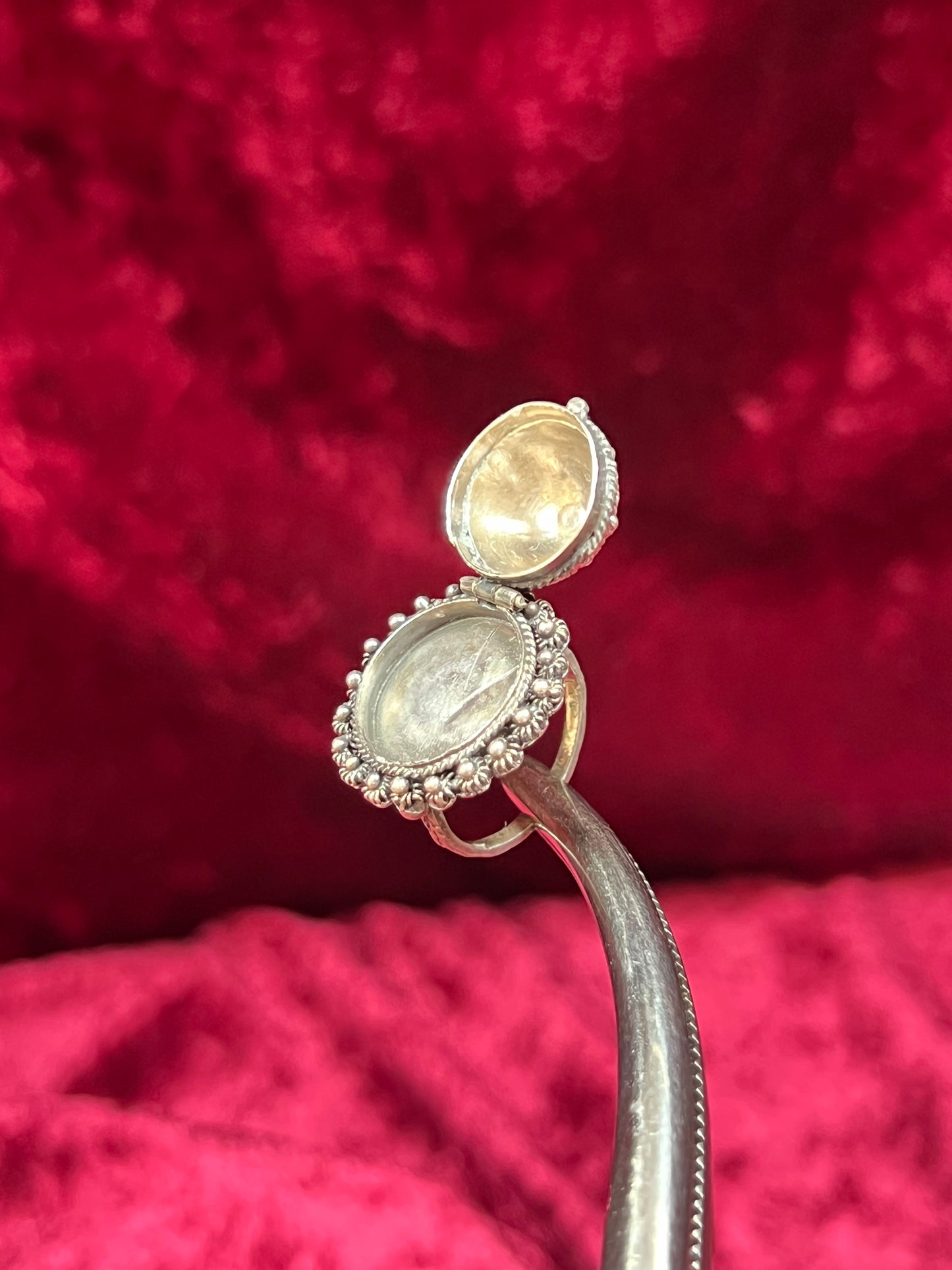 Vintage Jewelry - Poison Ring and Brooch Set - Sterling Silver - Made In Italy - Size 4