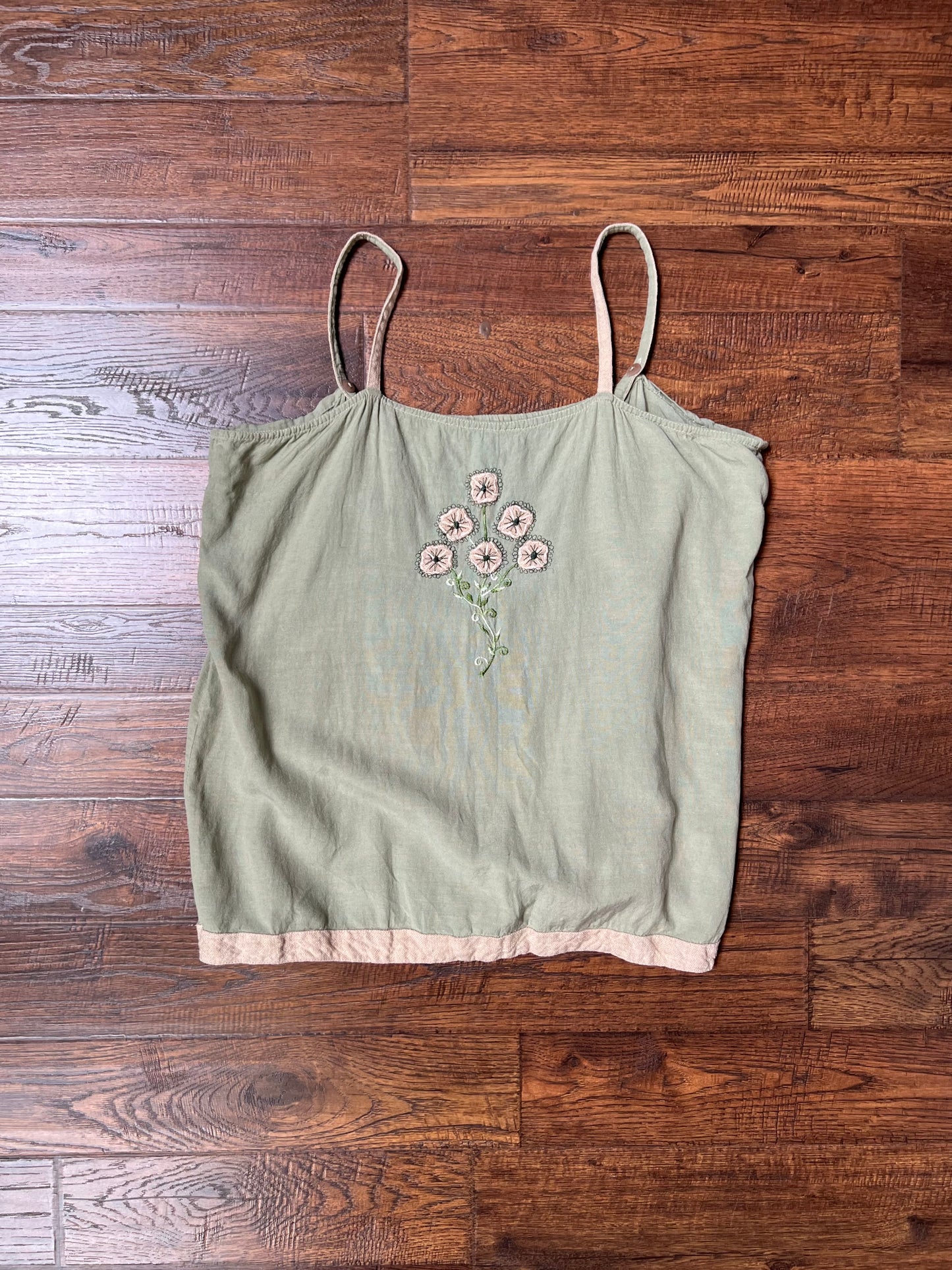 Vintage Clothing - Tank Top - Sage Green - Embroidered Pink Florals - Blue Sky - Large