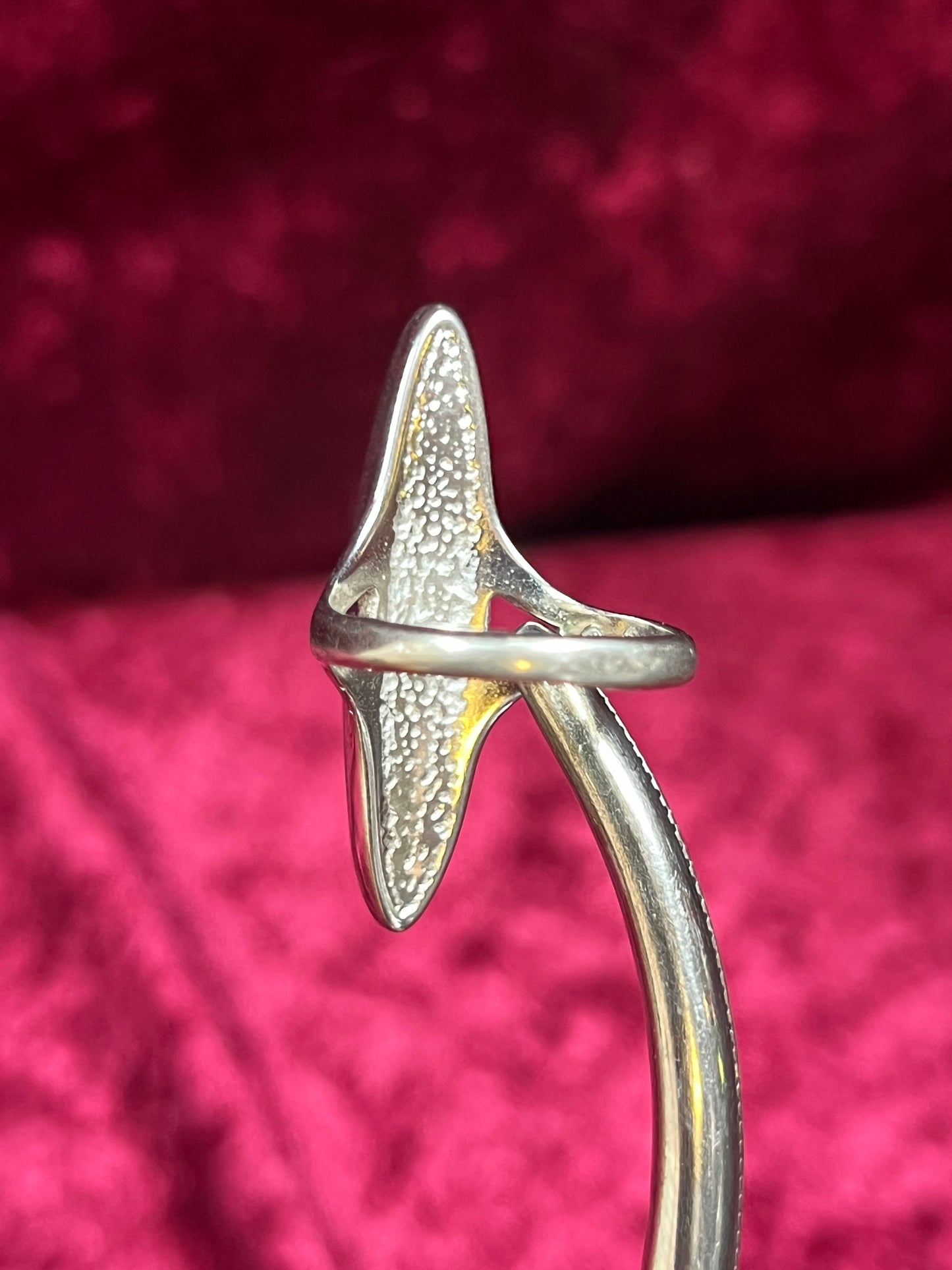 Vintage Jewelry - Marquise Ring - Sterling Silver - Turquoise Chip Inlay on White Stone - 8.5