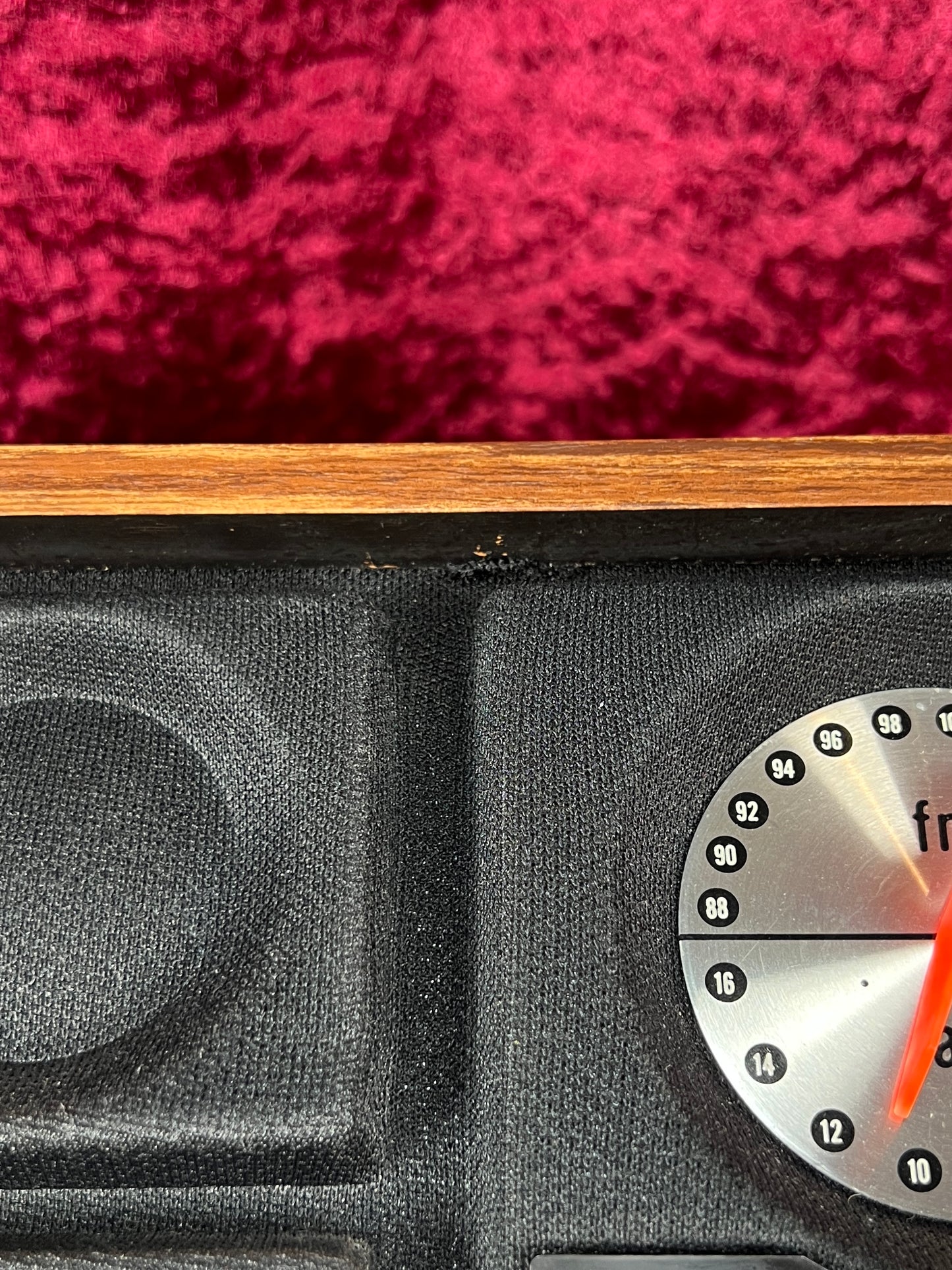 Vintage Electronics - AM / FM Tube Radio - GR-1085 Wood Grain - Heathkit - 1975