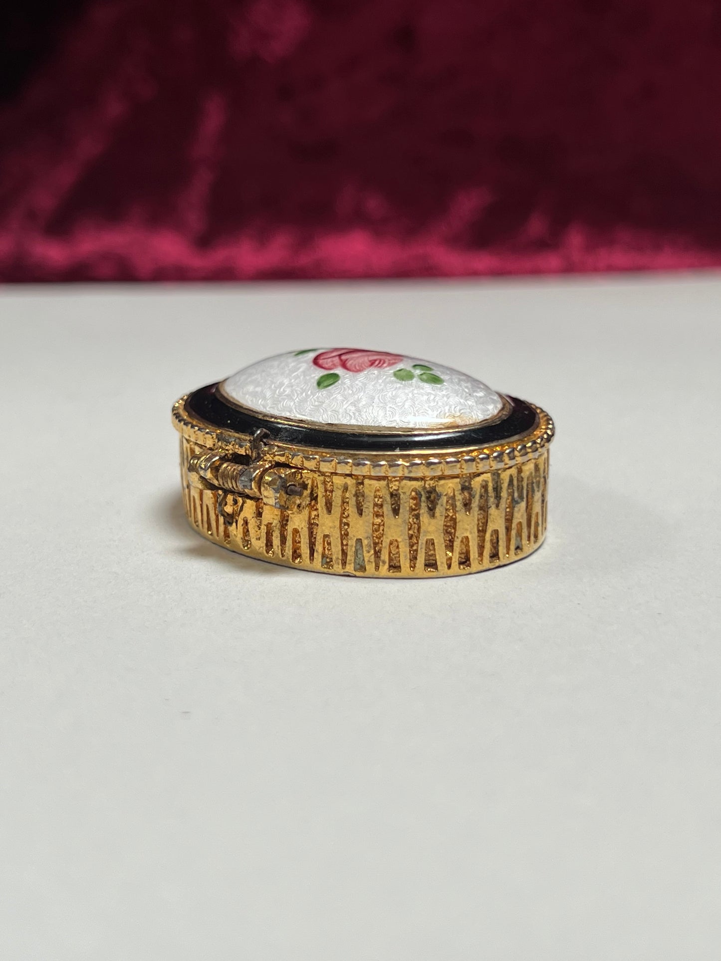 Vintage Trinket Box - Oval Pill / Snuff Box - Enamel Rose Bud - Gold Basket Weave Design