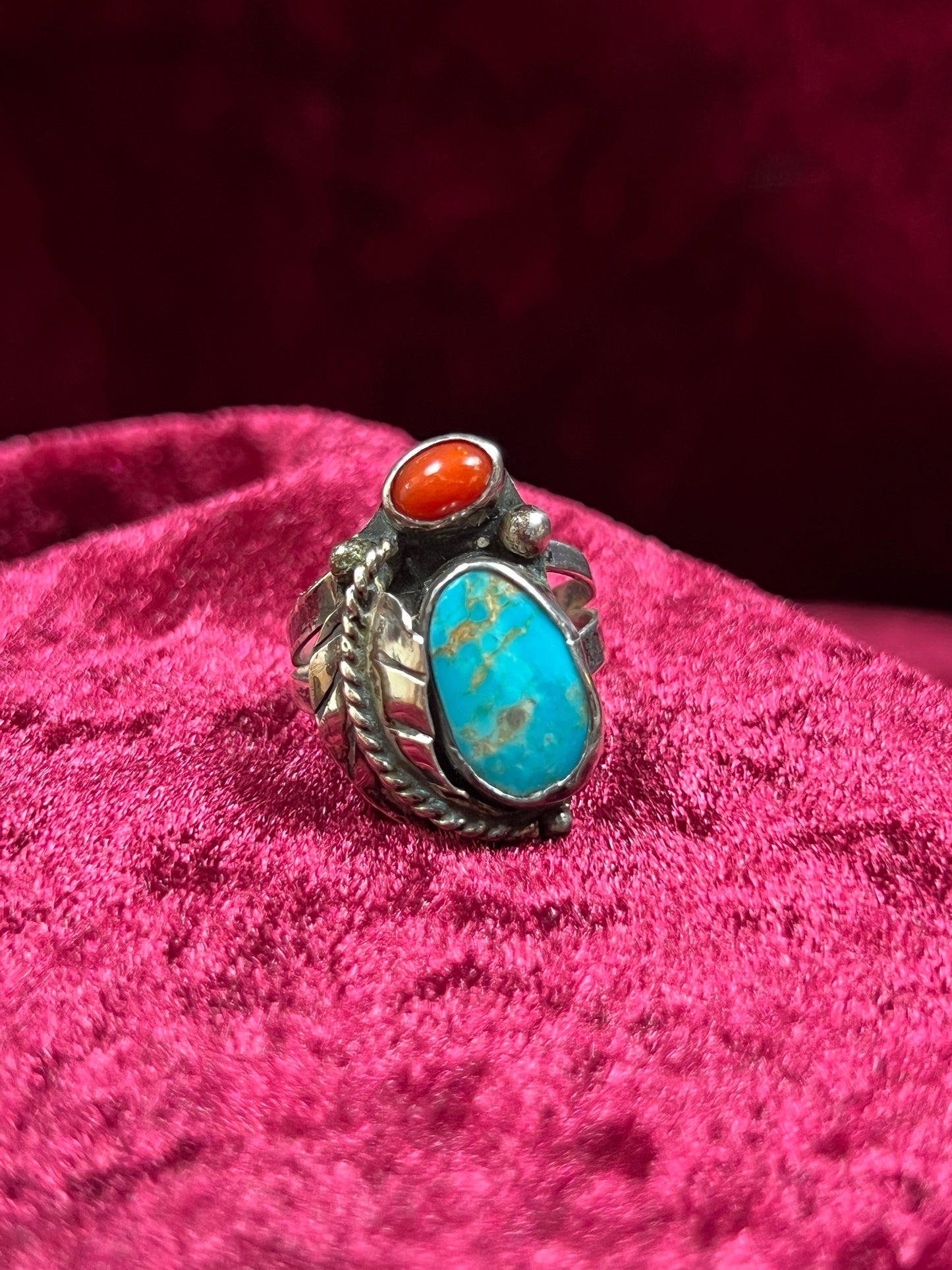Vintage Jewelry - Ring - Sterling Silver - Turquoise and Coral - 7.25