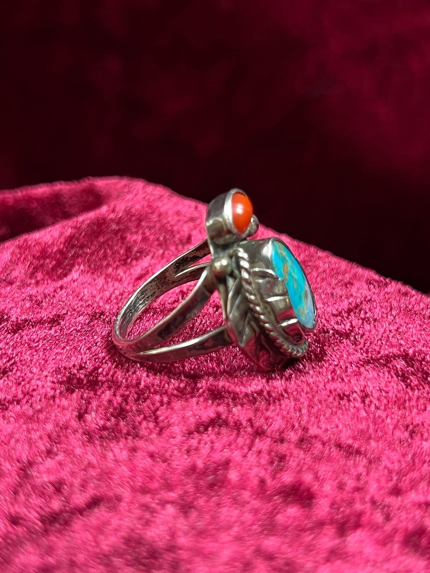 Vintage Jewelry - Ring - Sterling Silver - Turquoise and Coral - 7.25