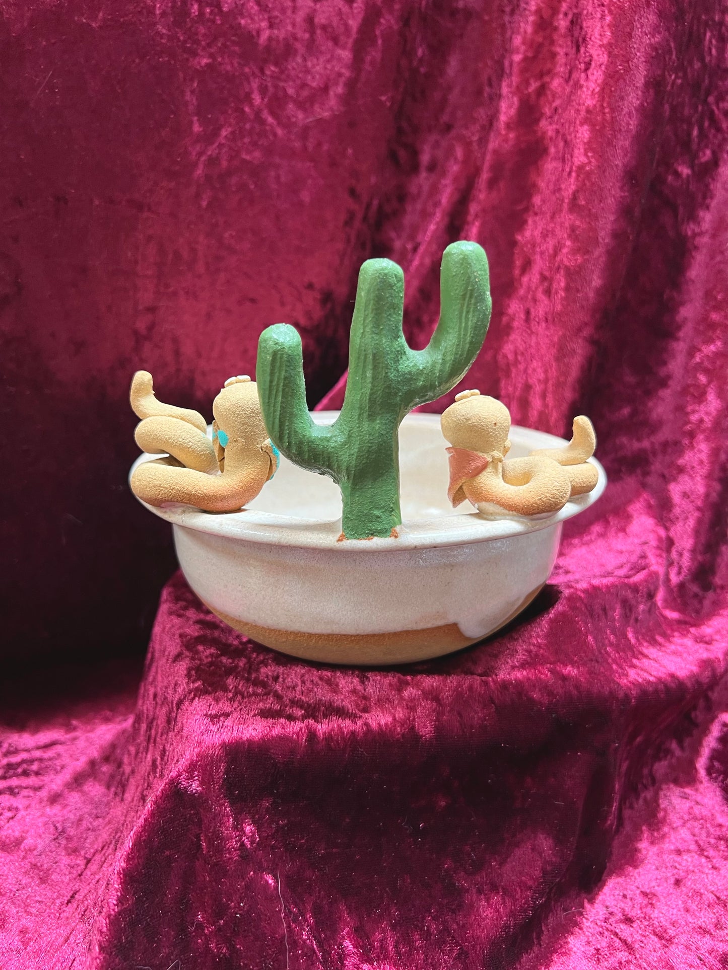 Vintage Kitchen - Ceramic Serving Bowl - Bandit Rattlesnakes & Saguaro Cactus