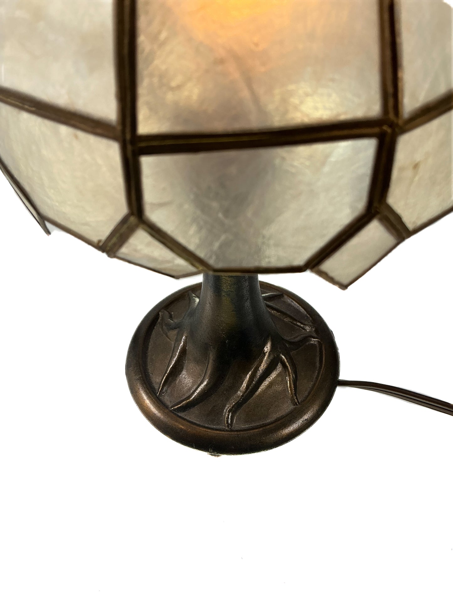 Vintage Lamp - Capiz Shell & Brass Table Top Light - Underwriter Laboratories