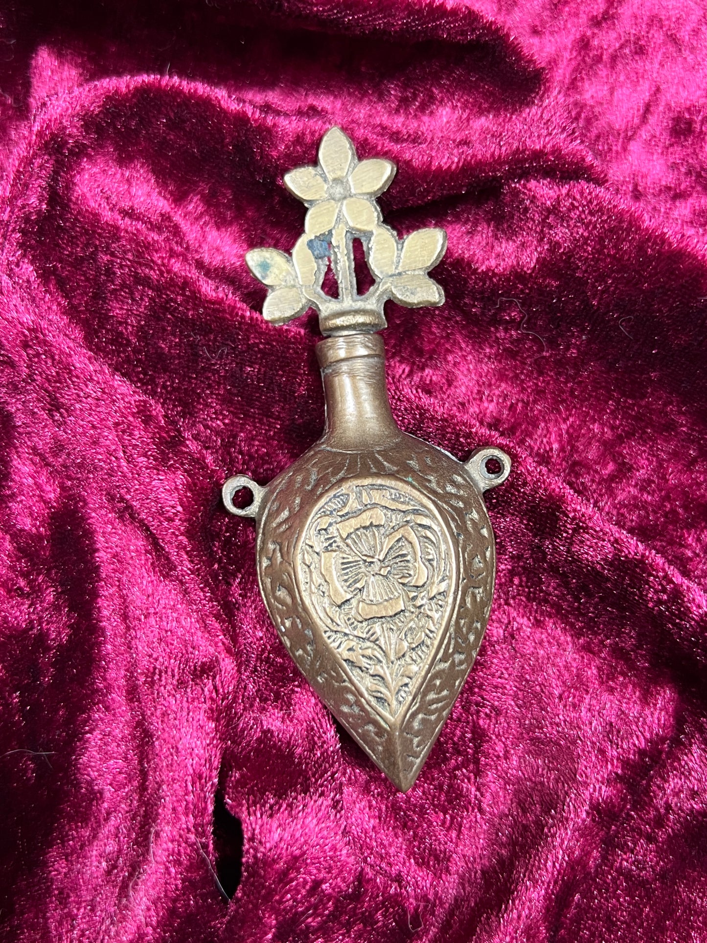 Vintage Vanity - Pocket Perfume Bottle with Screw Top Stopper - Brass - Ornate Floral Filigree