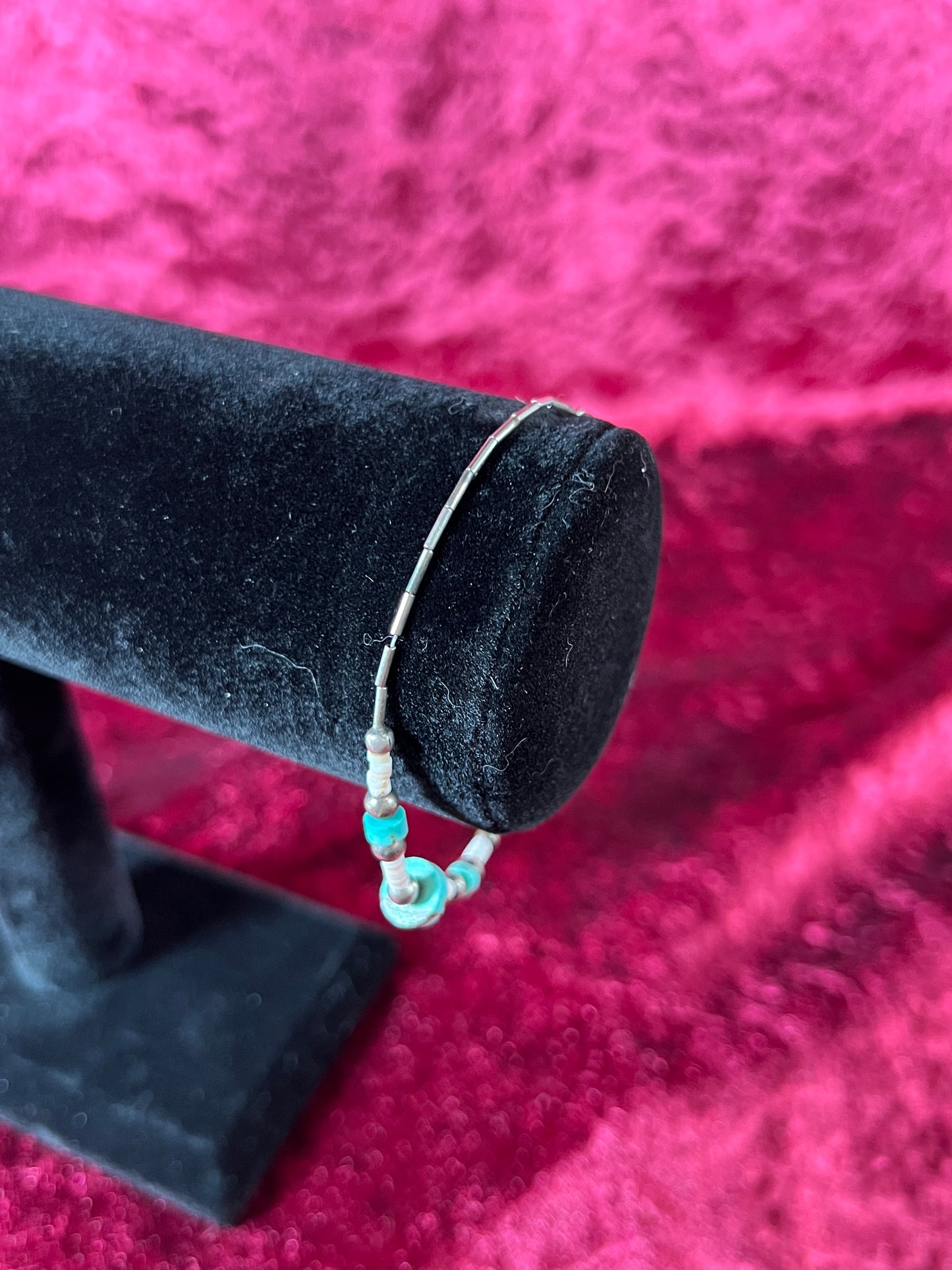 Vintage Jewelry - Beaded Bracelet - Silver Tone - Puka Shell and Turquoise - 7.5"
