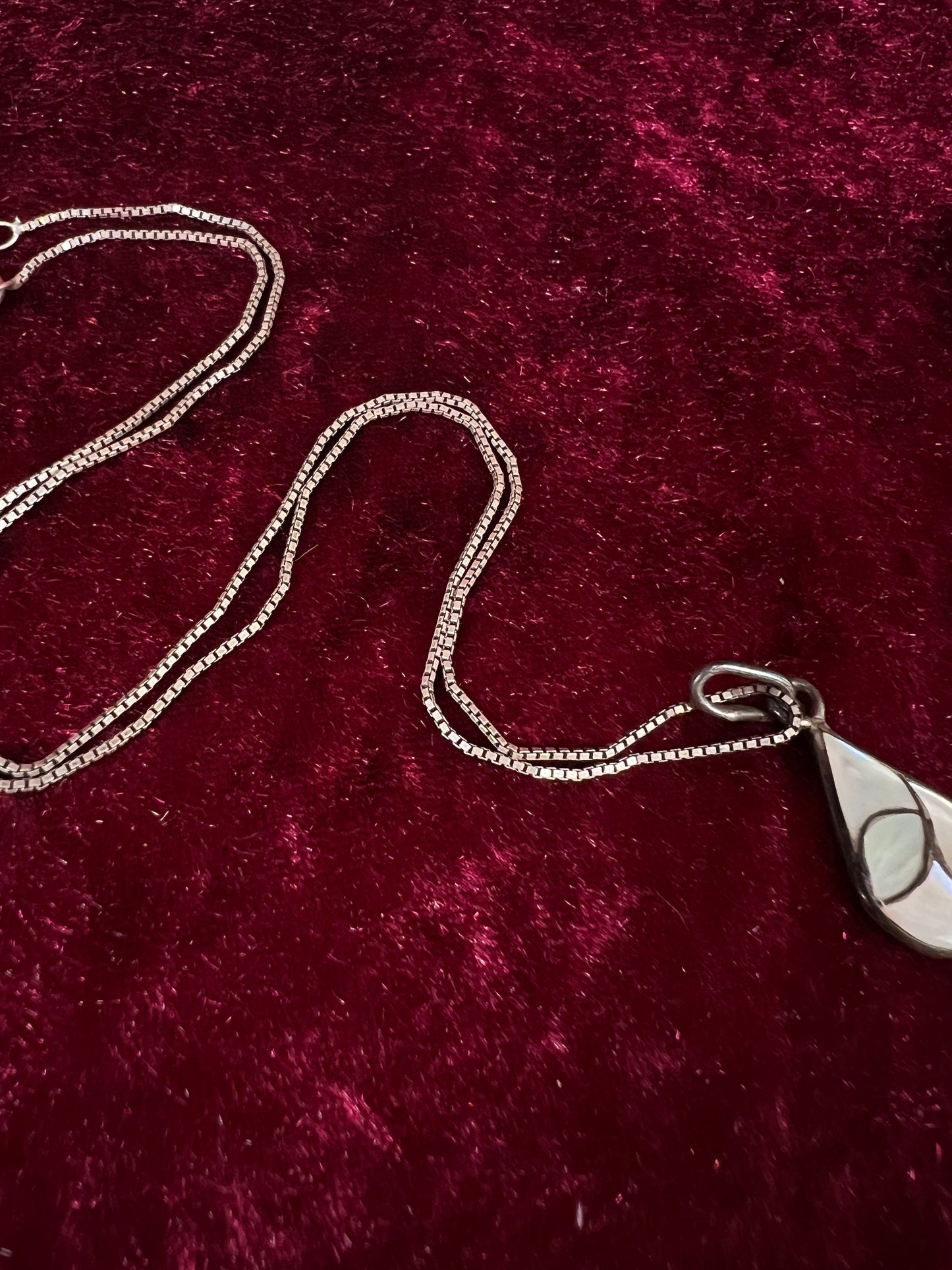 Vintage Mother of Pearl Necklace - Teardrop Pendant Modernist Design
